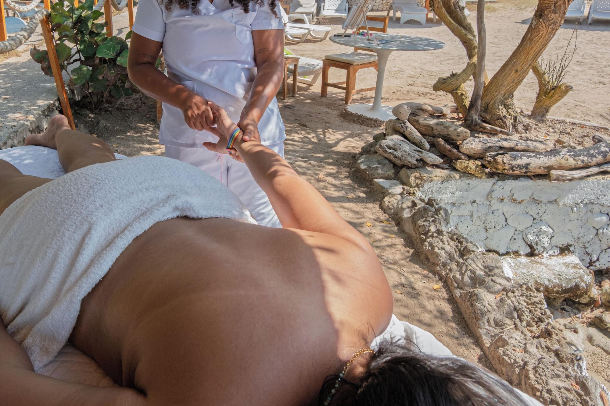 Spa Bayside Island Escape