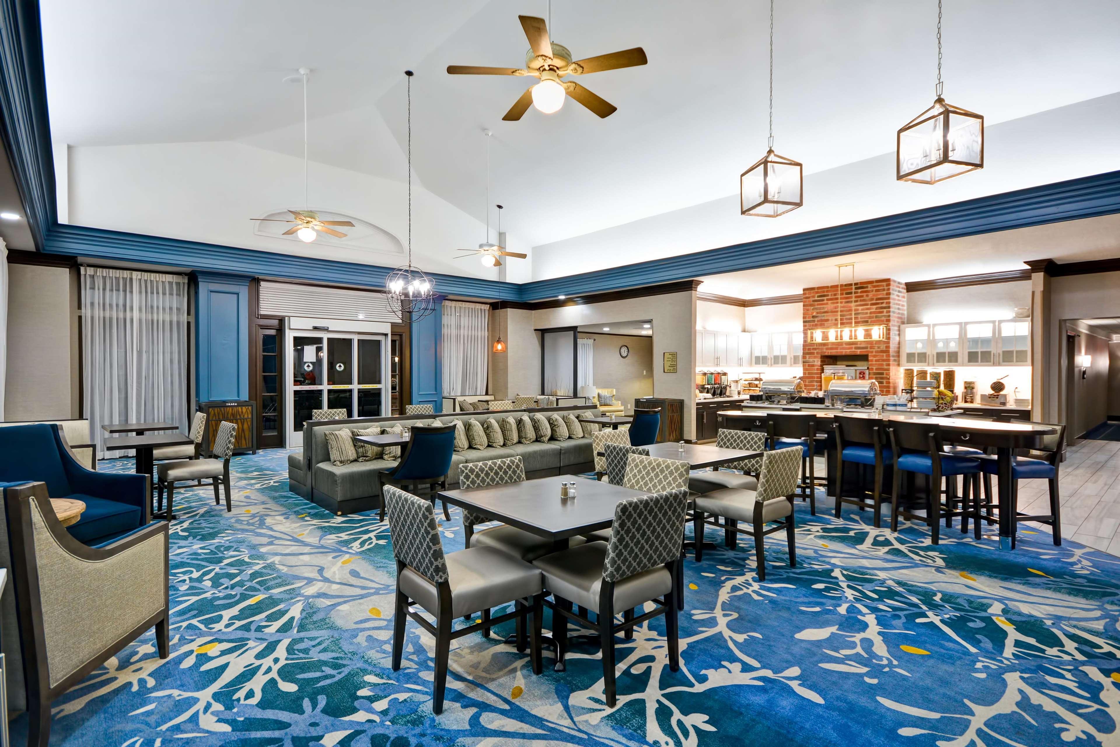 Restaurant Homewood Suites by Hilton Dallas-Lewisville