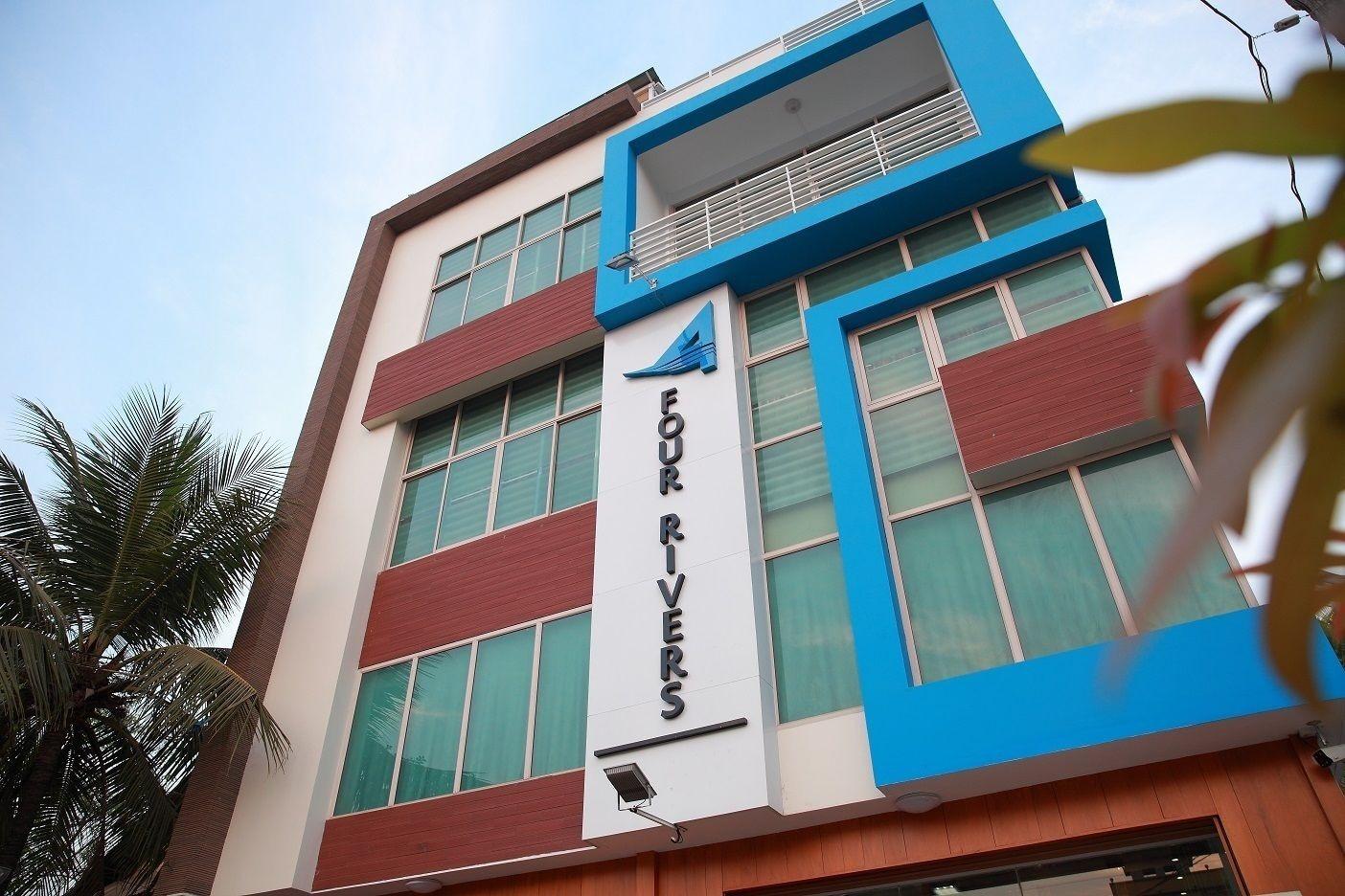 Vista Exterior Four Rivers B&B Mandalay - Hostel