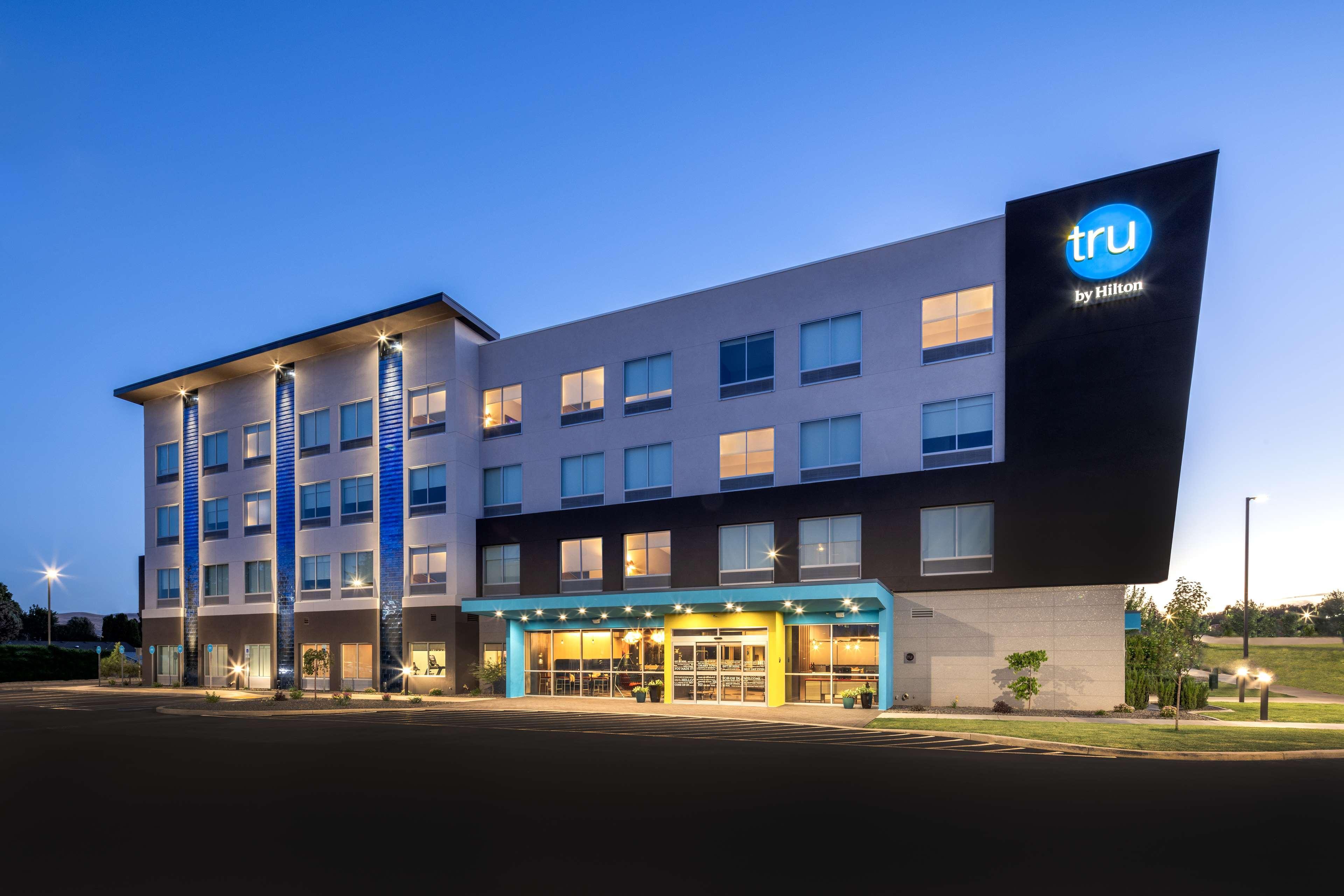 Vista Exterior Tru By Hilton Yakima Airport
