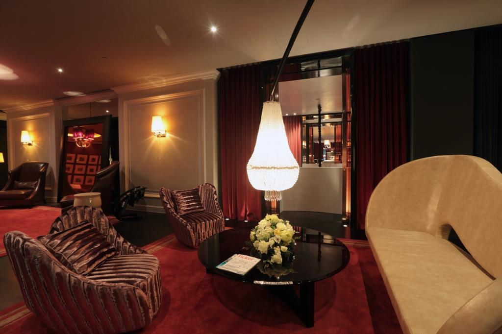 Vista Lobby Jinjiang Metropolo Hotel Classiq Shanghai Off Bund