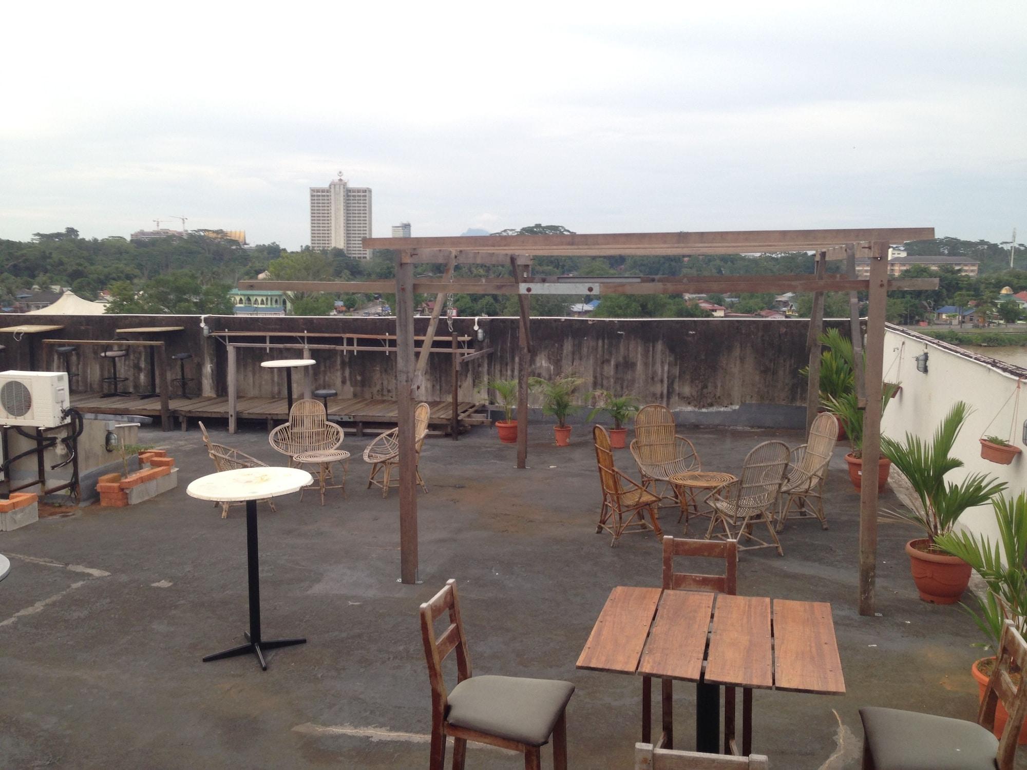 Vista Exterior Woodpecker Lodge Kuching