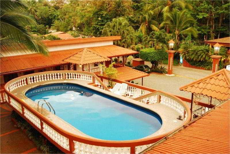 Vista Piscina Villabosque