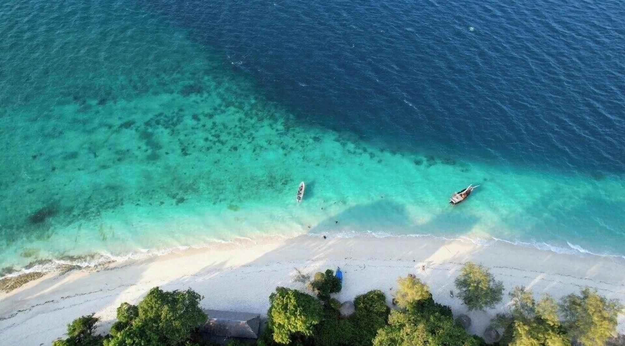 Playa Waterfall Retreat