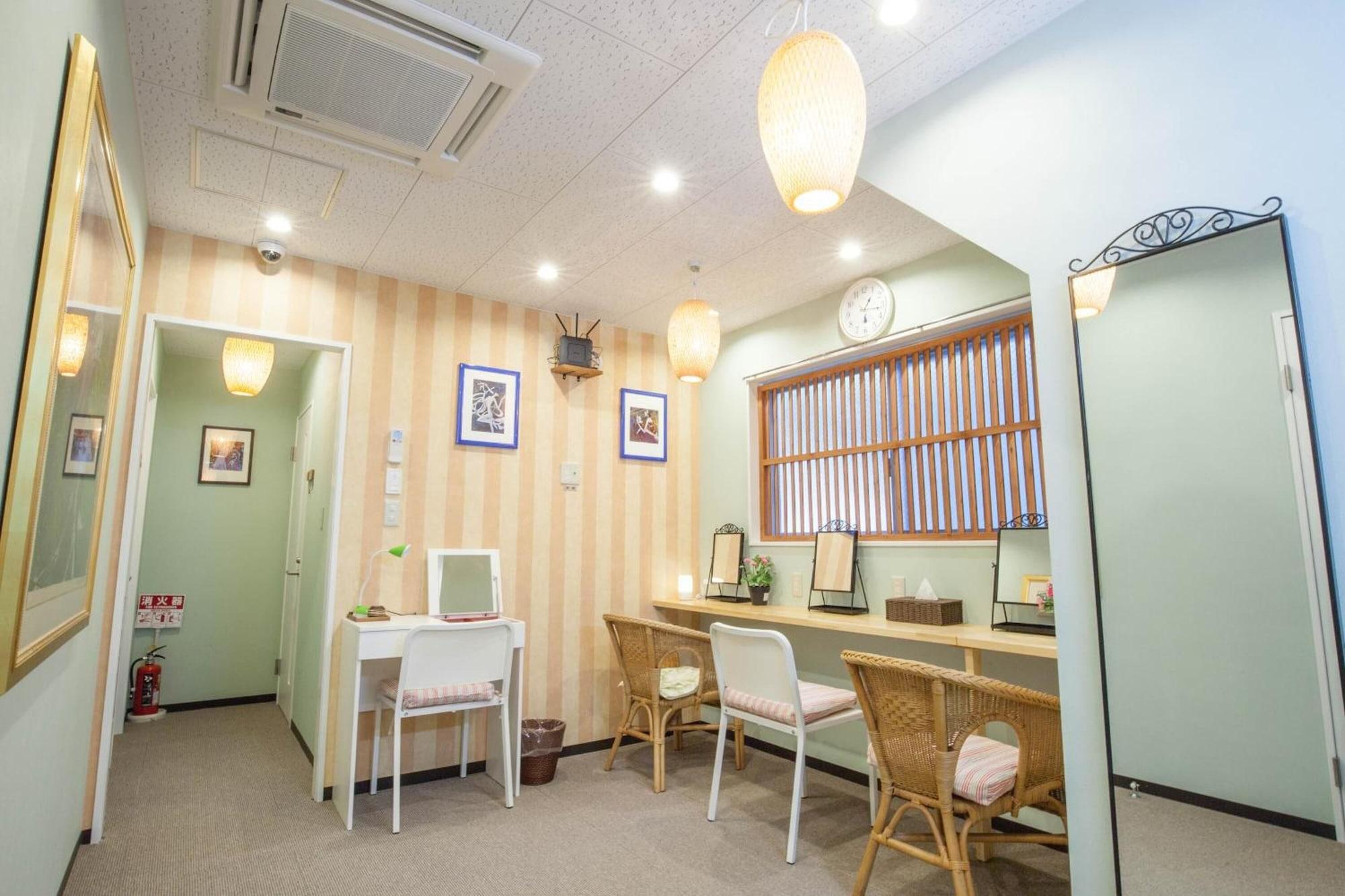 Comodidades del Alojamiento Akasaka-no Sato - Caters to Women - Hostel