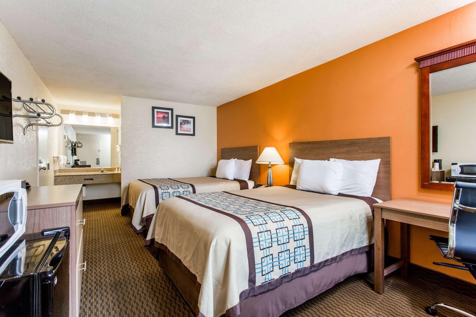 Habitación Days Inn by Wyndham Norfolk Airport