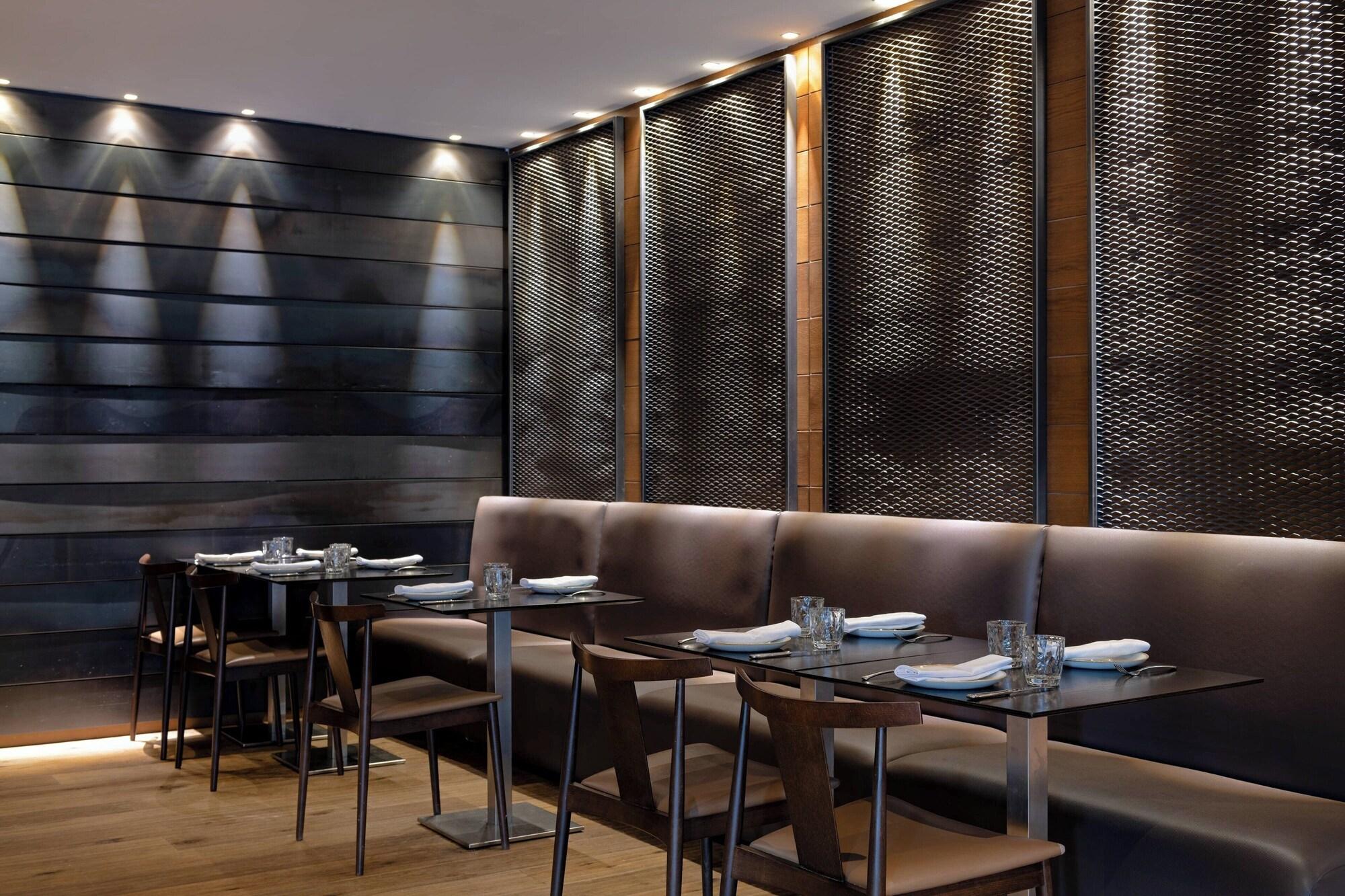 Bar/Salón Hotel AC Baqueira Ski Resort, Autograph Collection