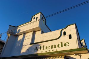 Alojamiento - Hotel Allende