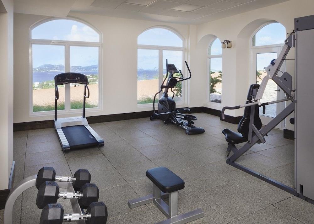 Gimnasio The Hills, St John