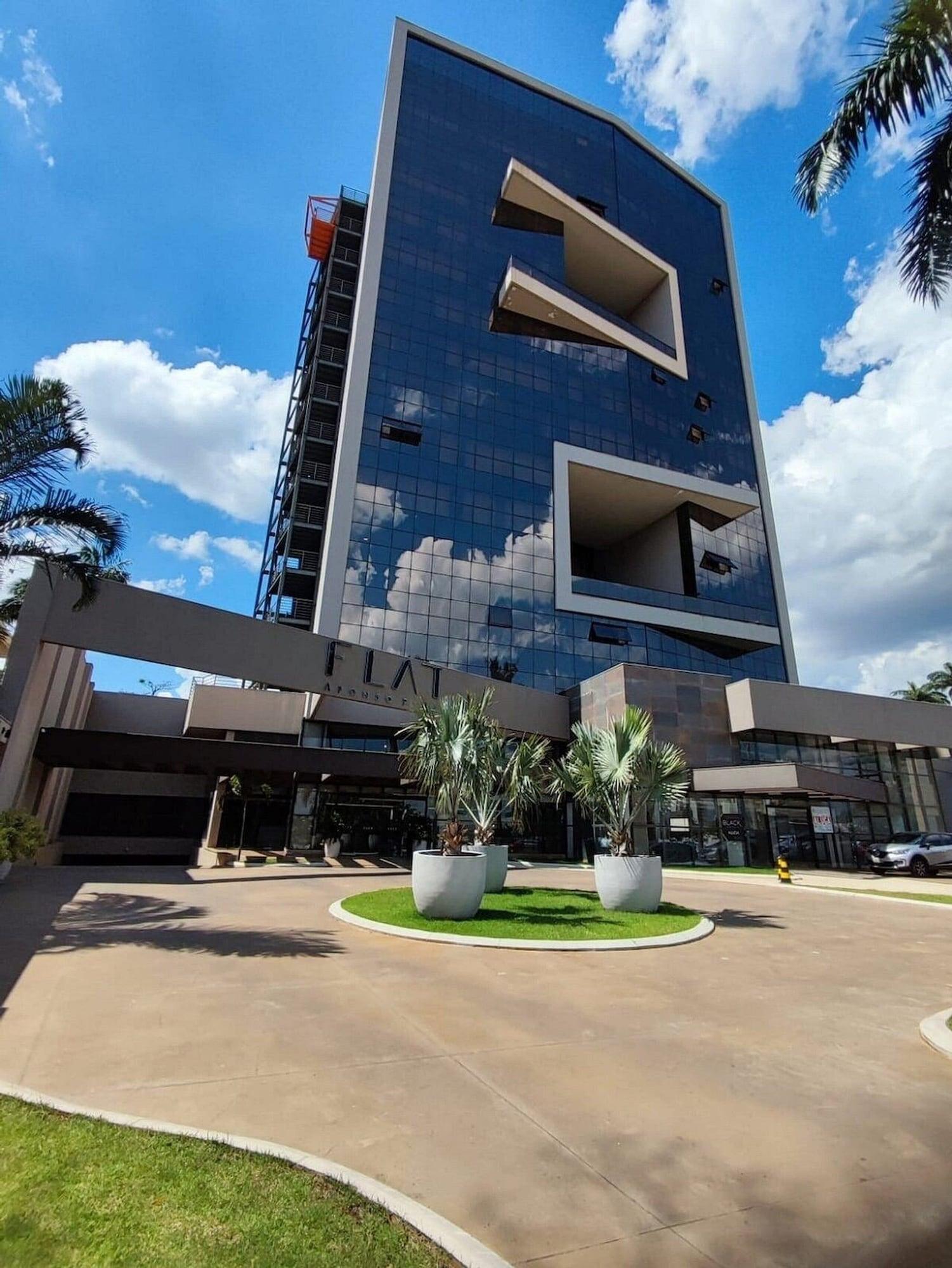 Vista Exterior Hotel Flat Afonso Pena by FGibran
