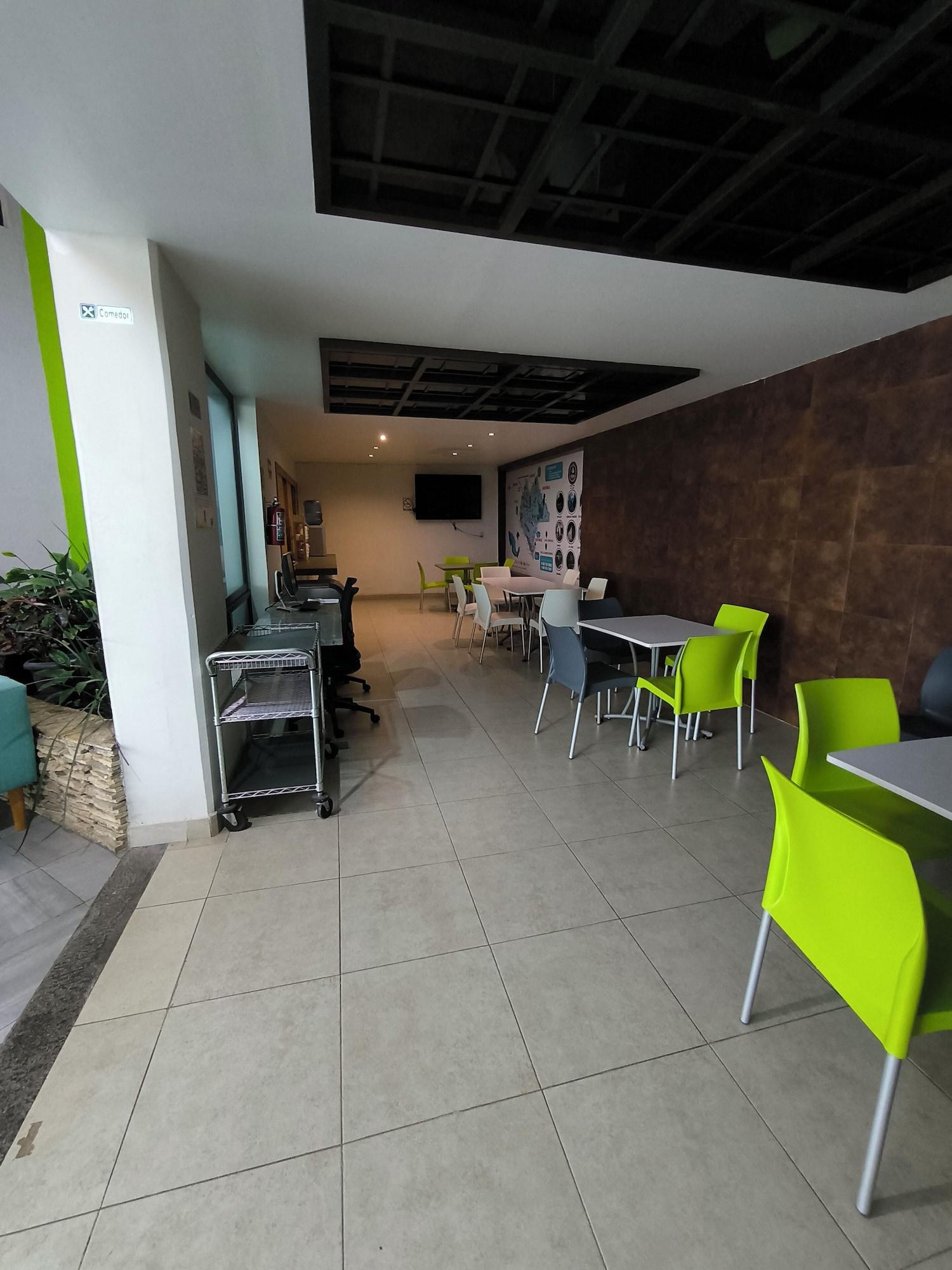 Restaurant Hotel Brisas Express