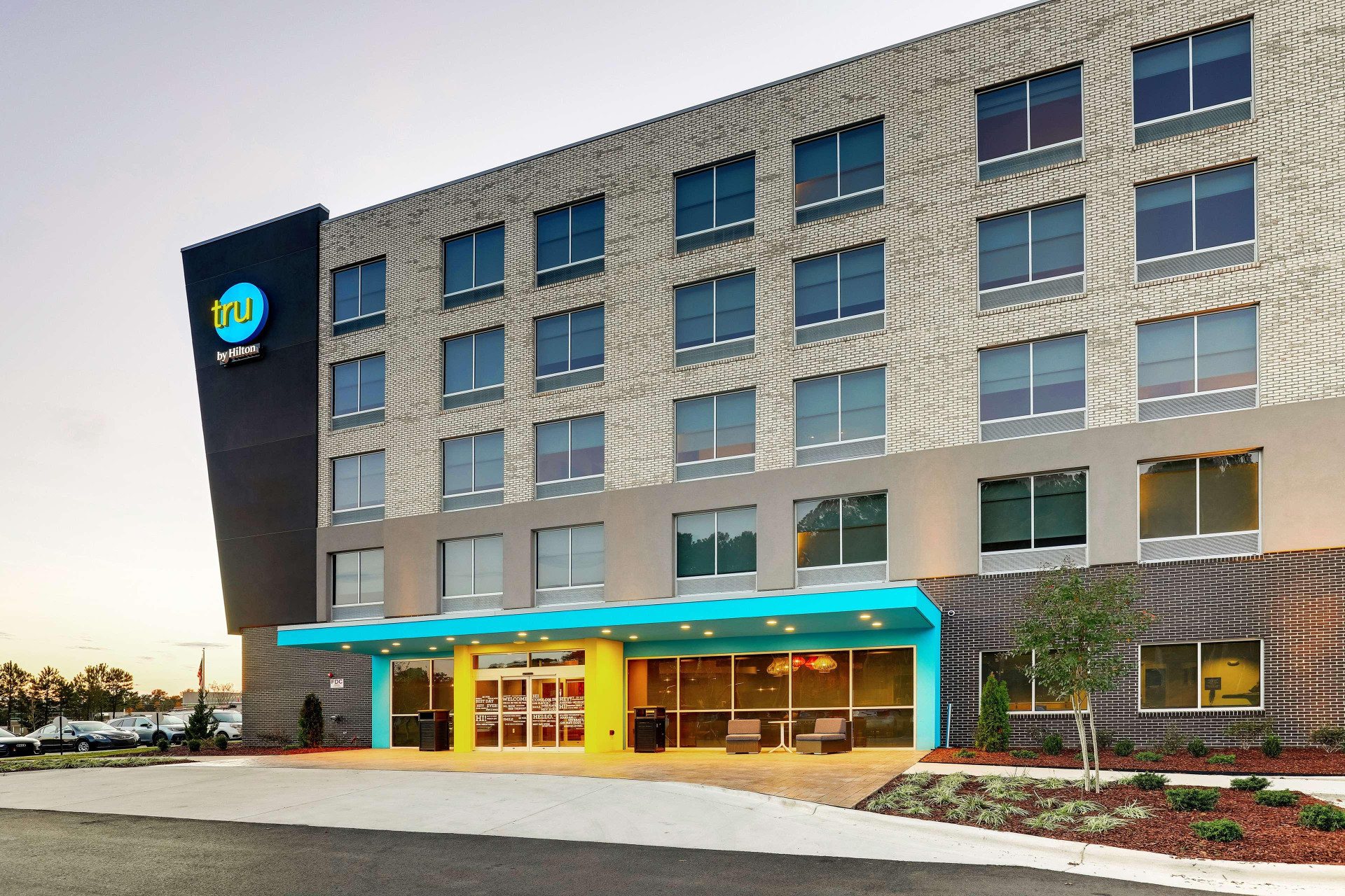Vista Exterior Tru By Hilton Raleigh Garner