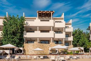 Alojamiento - Celeste Beach Residences & Spa