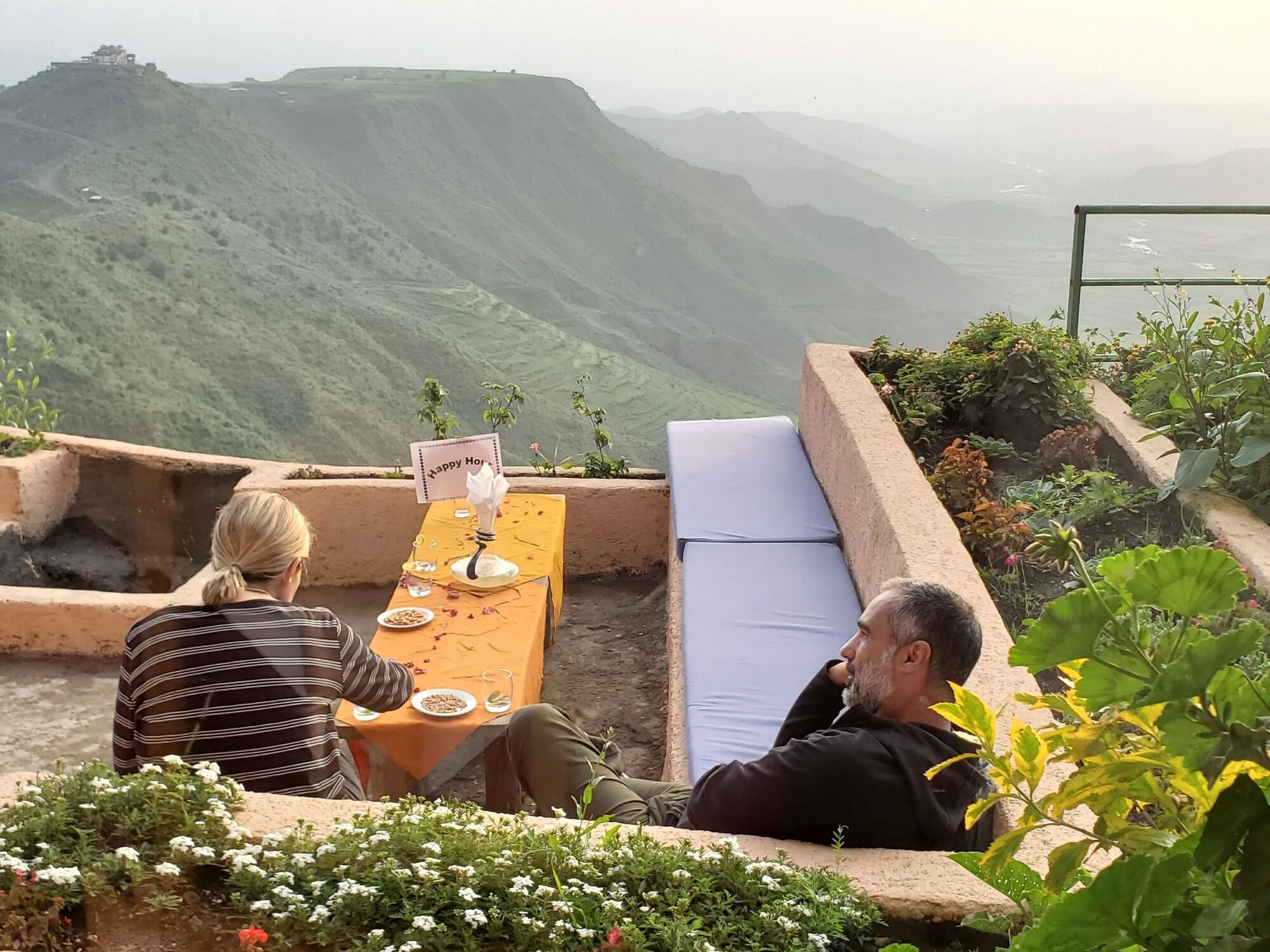 Varios Maribela hotel