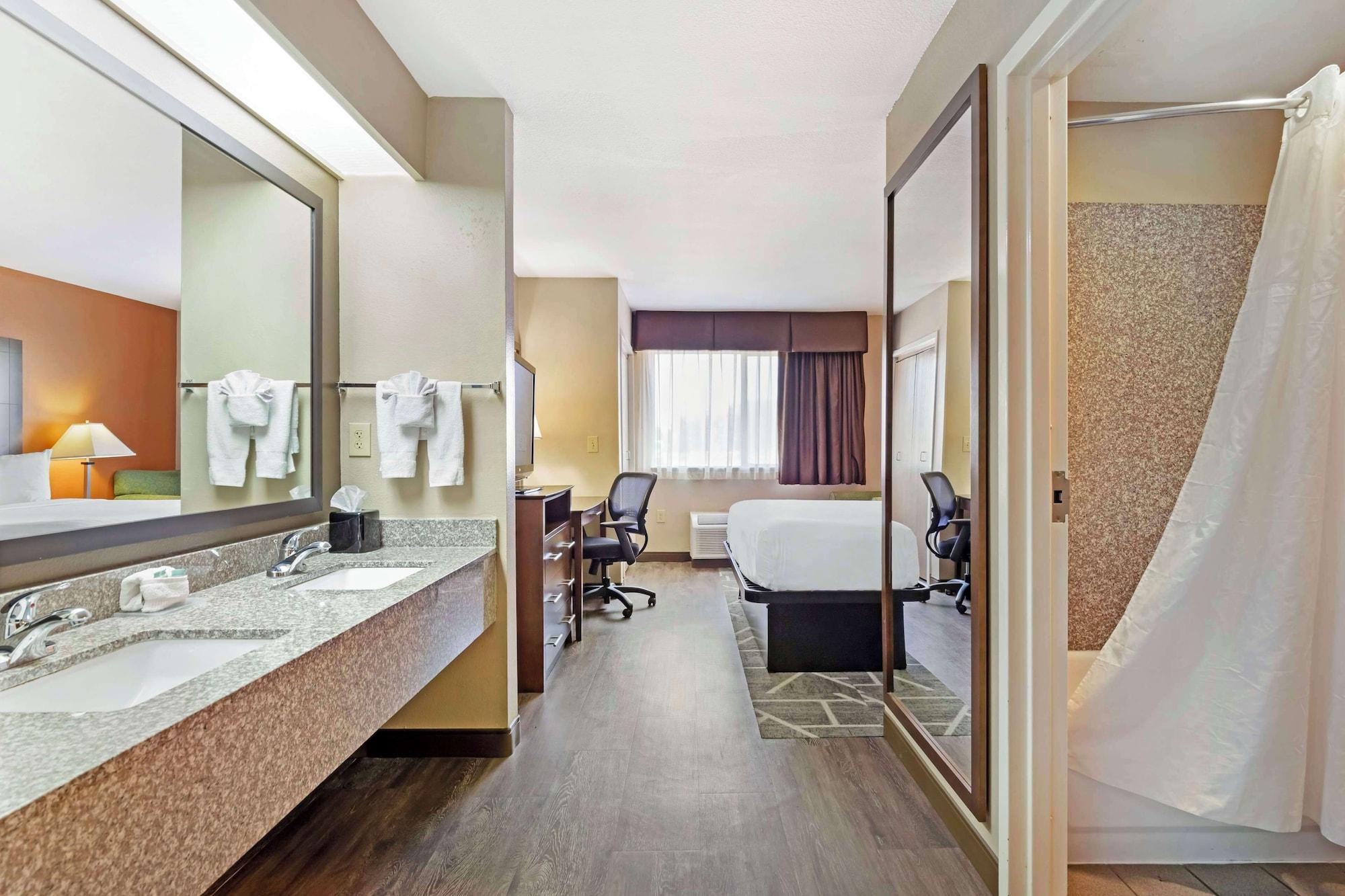 Habitación Best Western Inn & Suites
