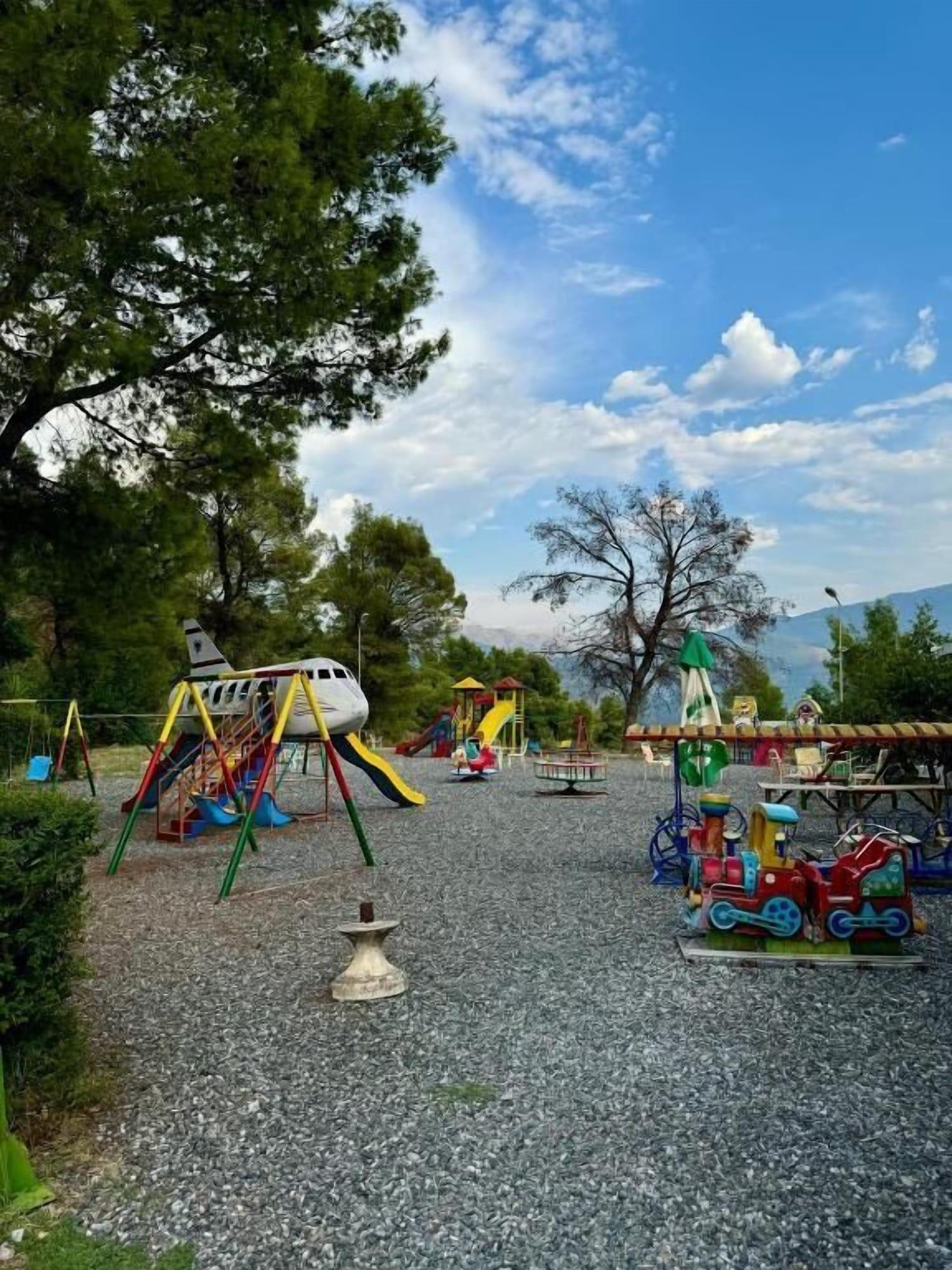 Instalaciones Recreativas Hotel Panorama Elbasan