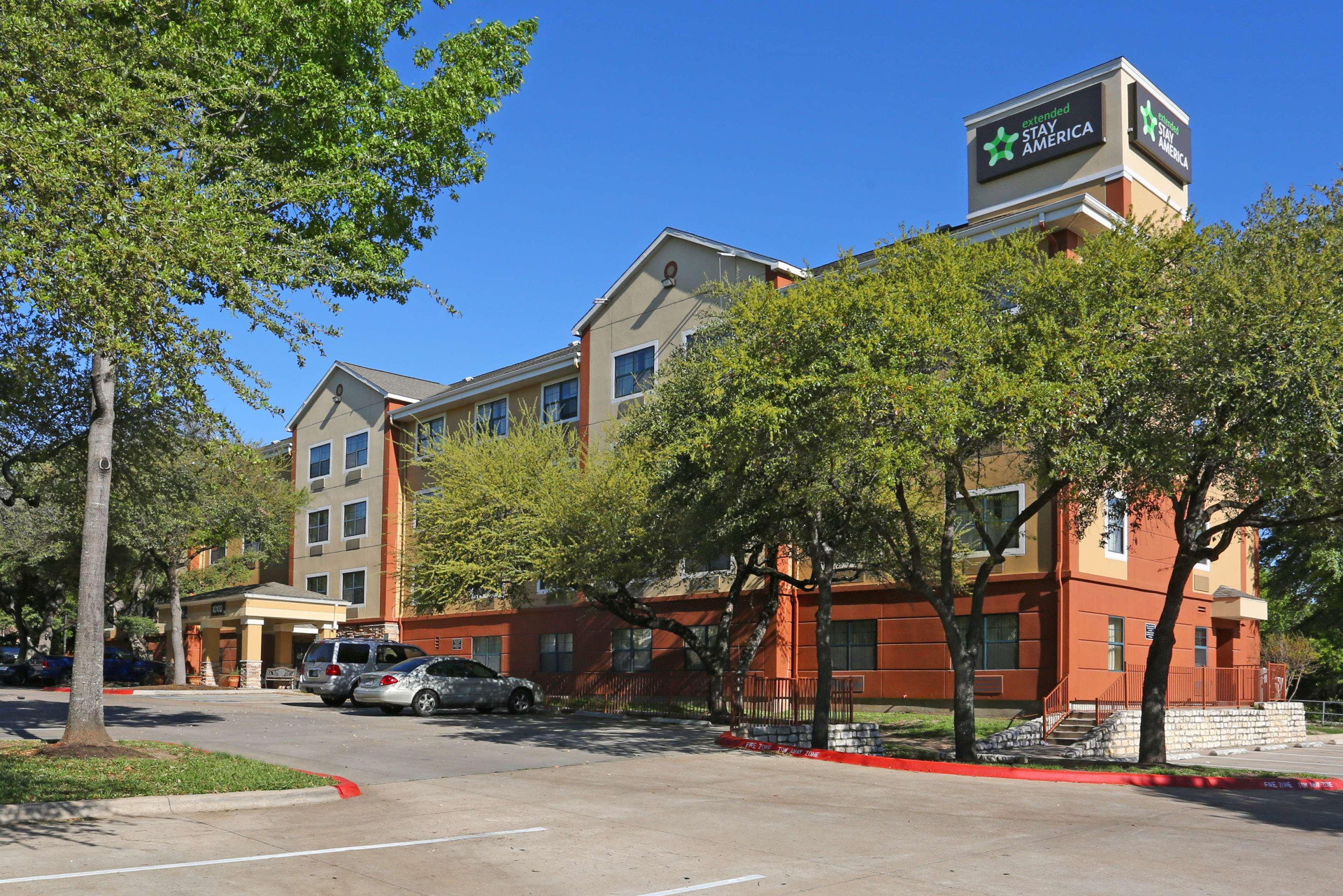 Vista Exterior Extended Stay America Suites Austin Northwest/Arboretum