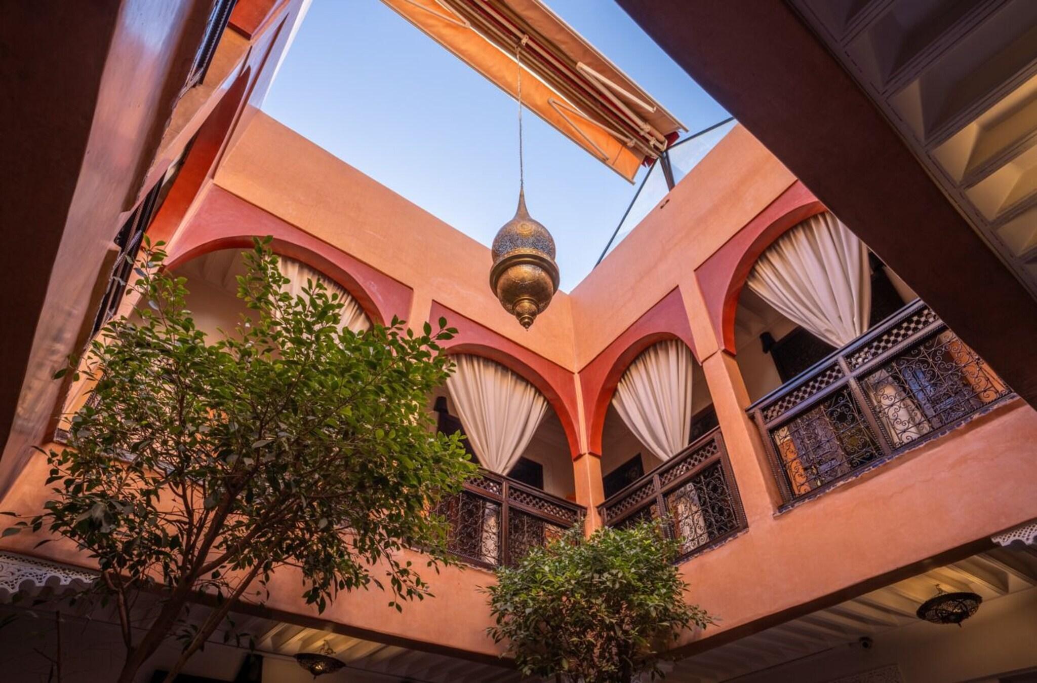 Vista Lobby Riad Alaka