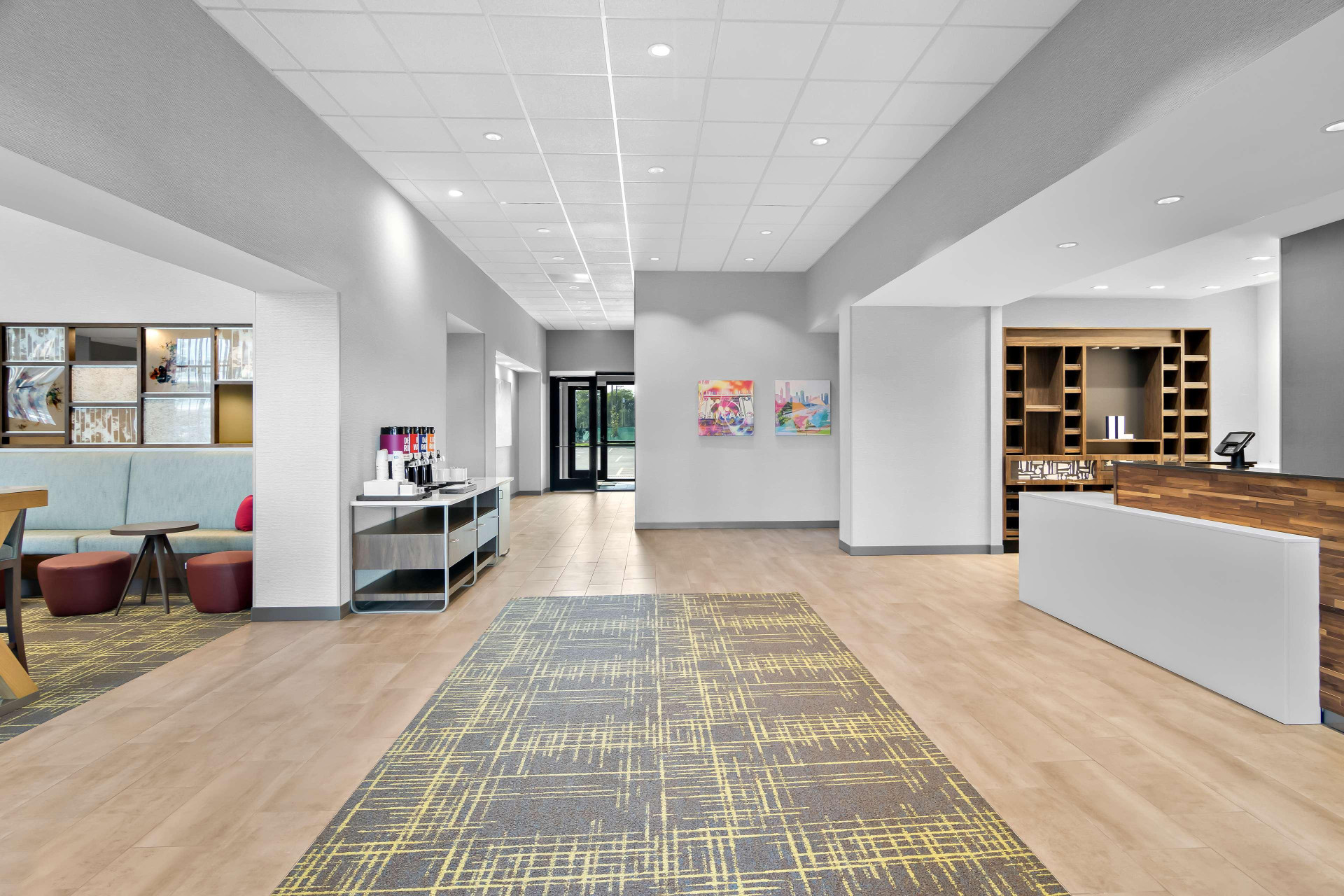 Vista Lobby Hampton Inn & Suites Chicago Medical District UIC