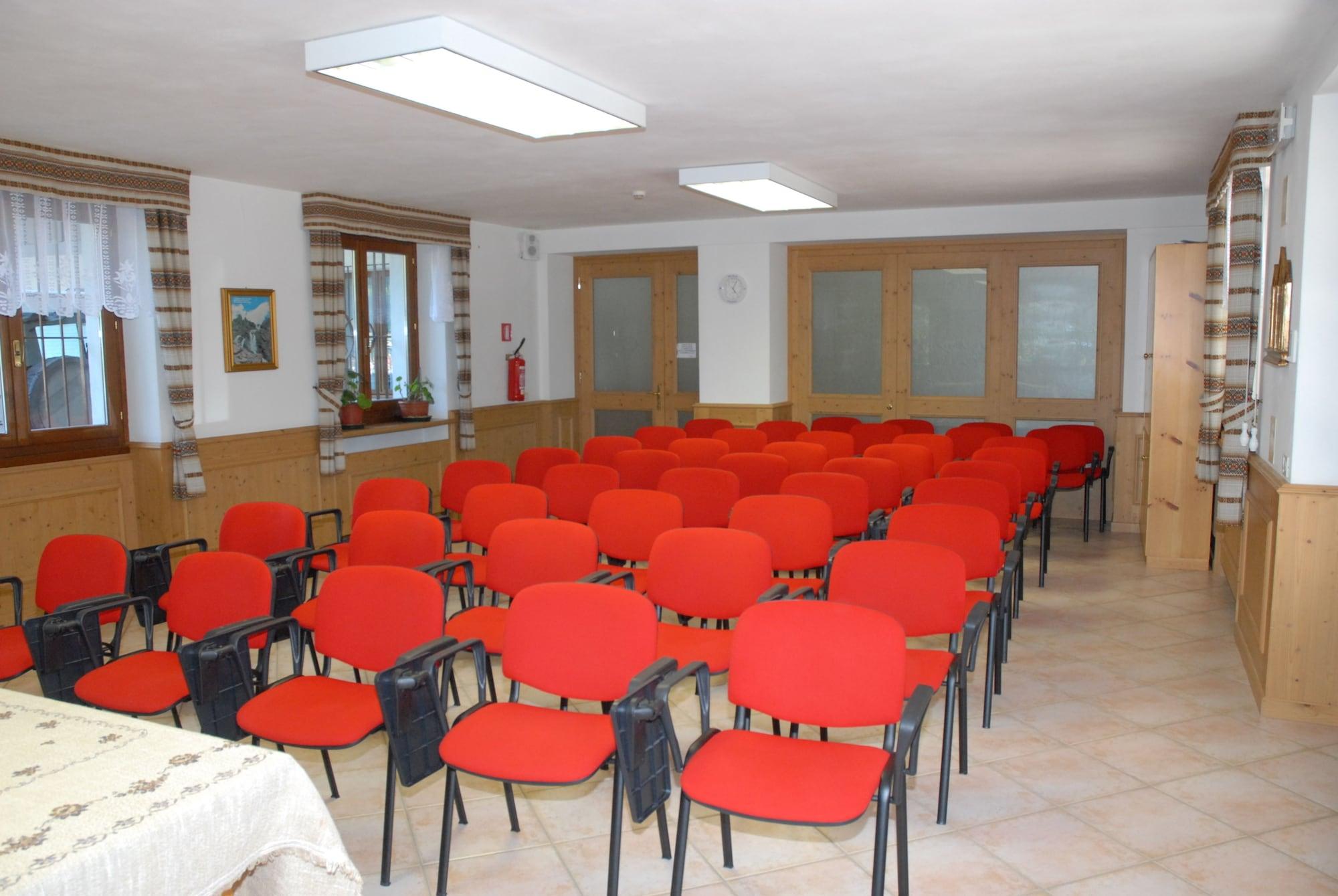 Sala de Reuniones Casa Santa Maria