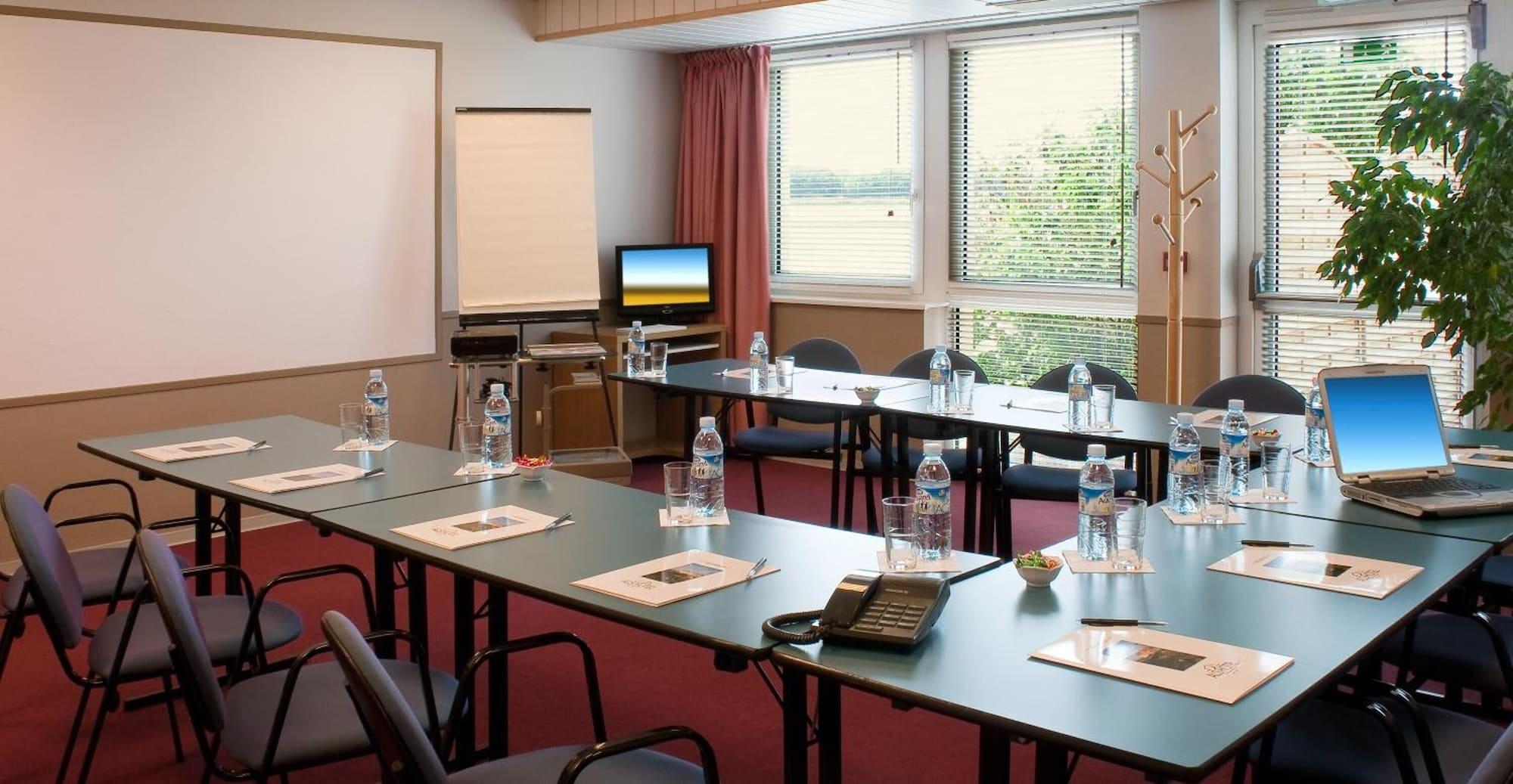 Sala de Reuniones ALS Hotel