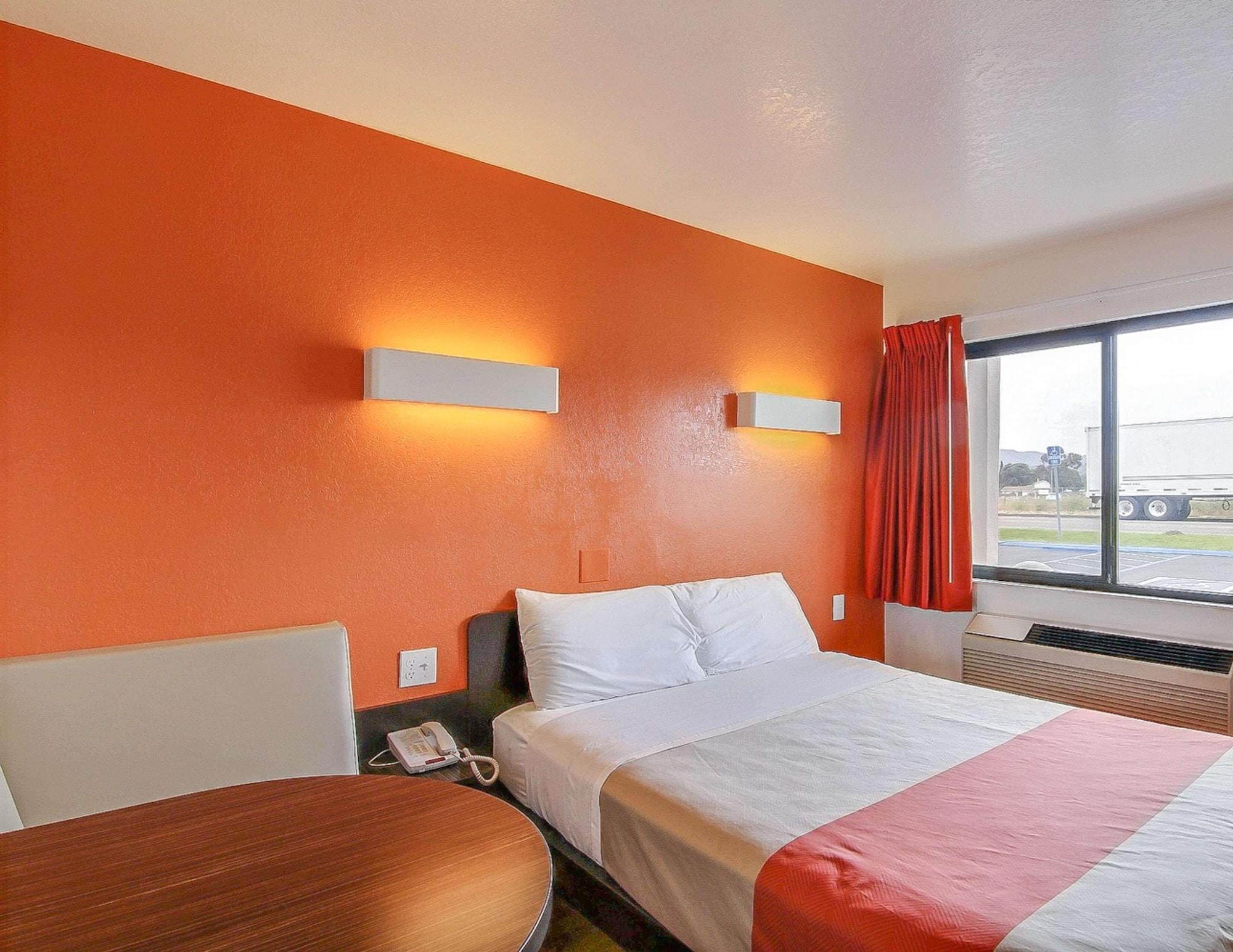 Habitación Motel 6 Buellton, CA - Solvang Area