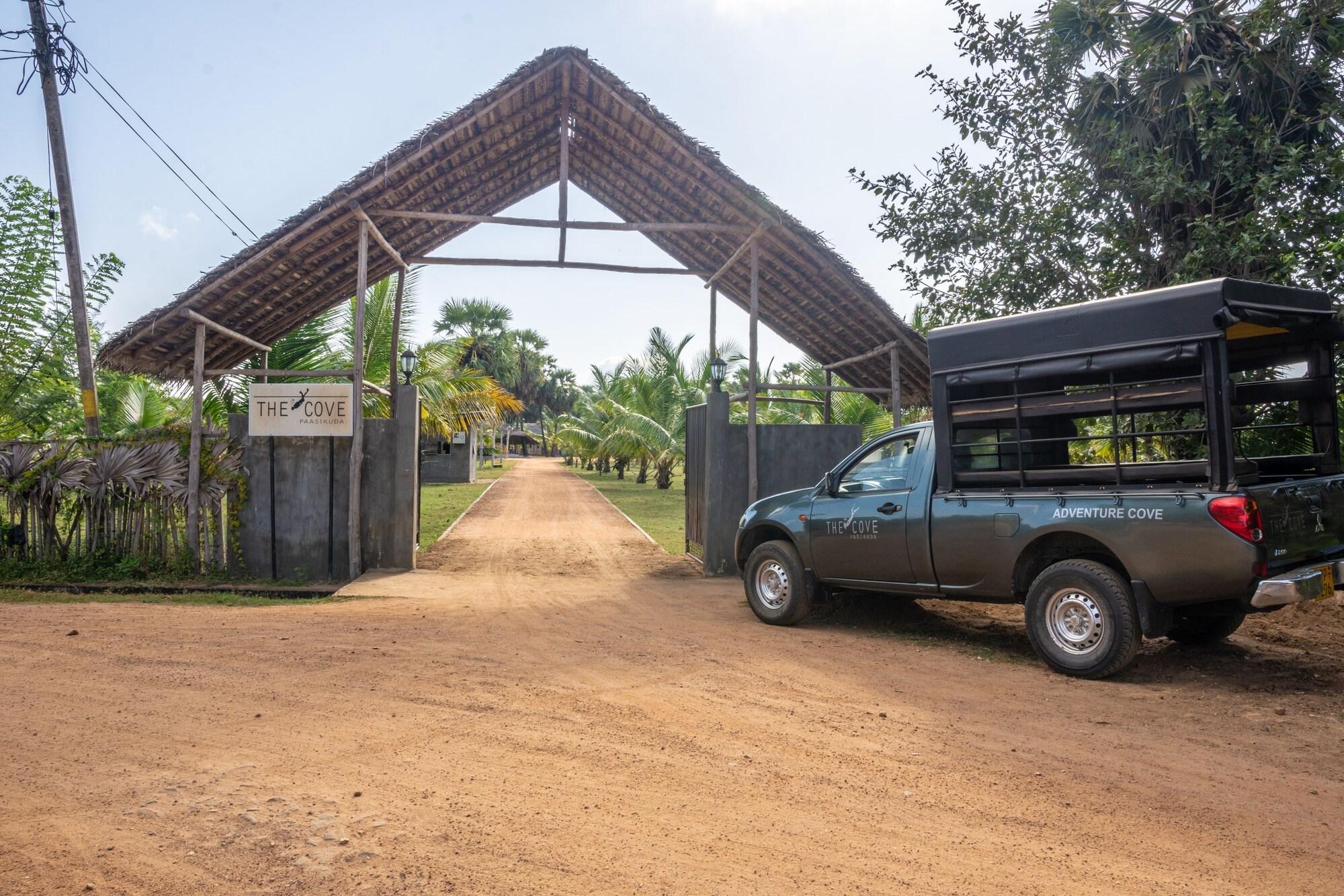 Vista Exterior The Cove Pasikuda