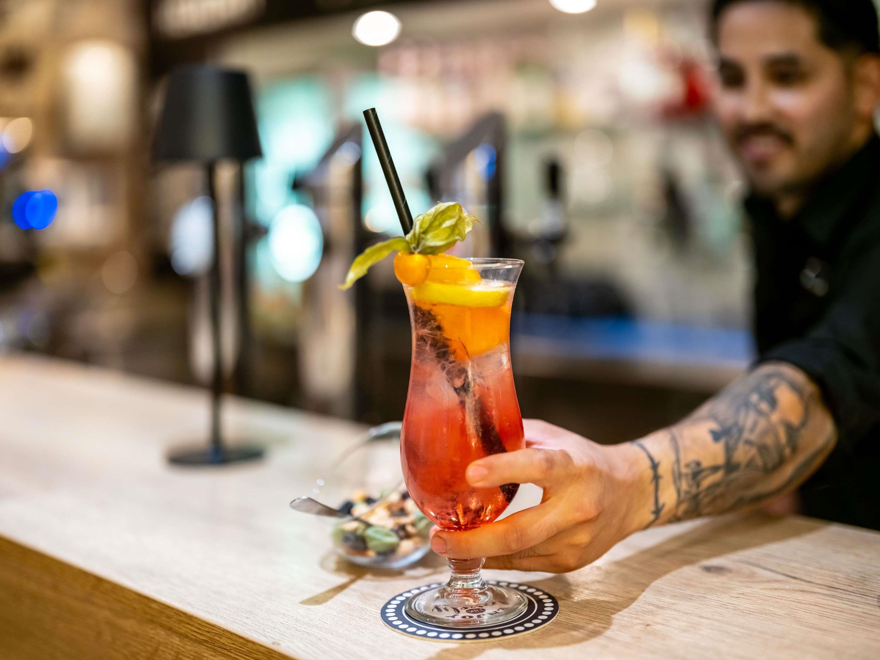 Bar/Salón Novotel Wien City