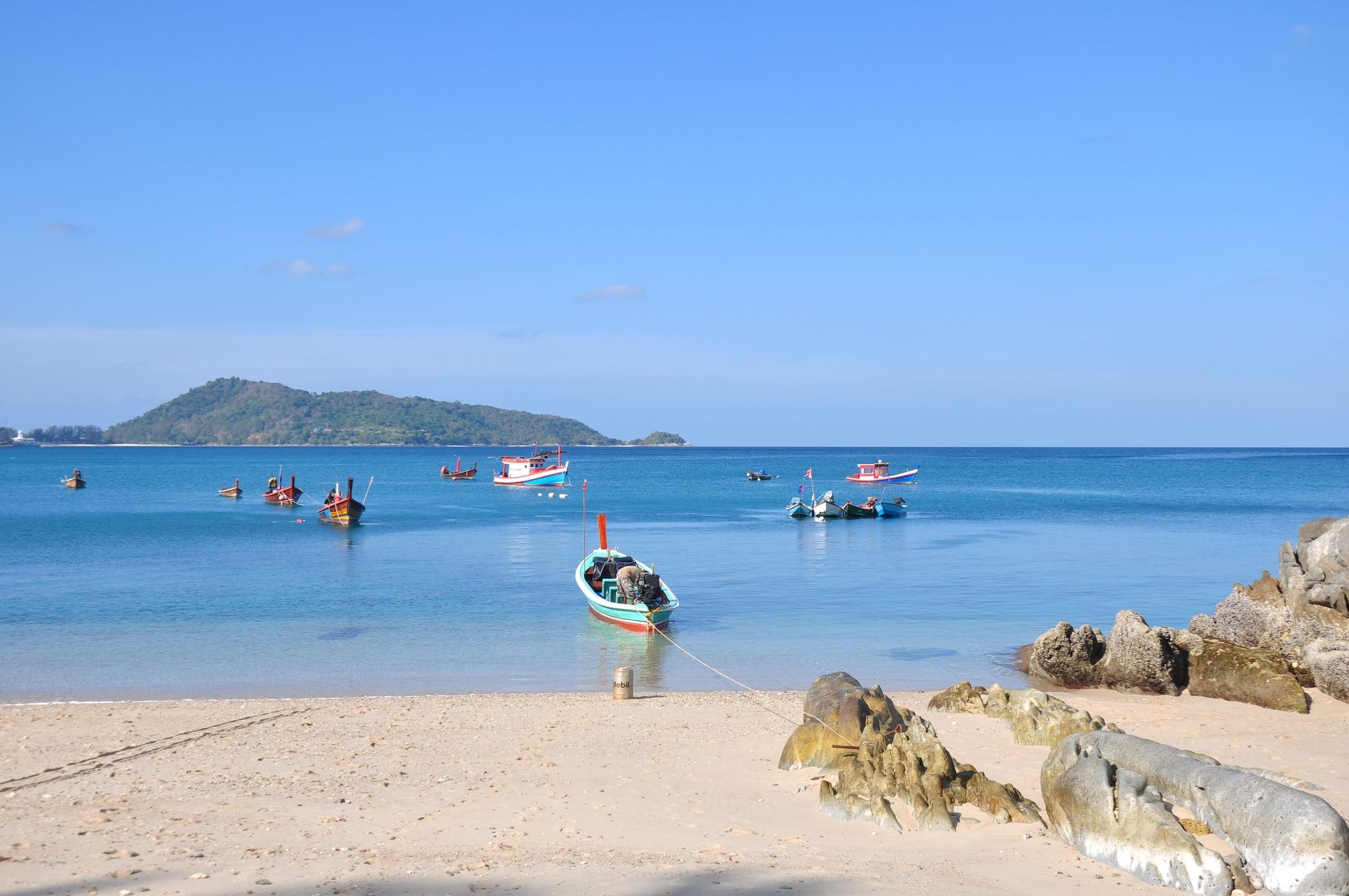 Playa Patong Lodge Hotel