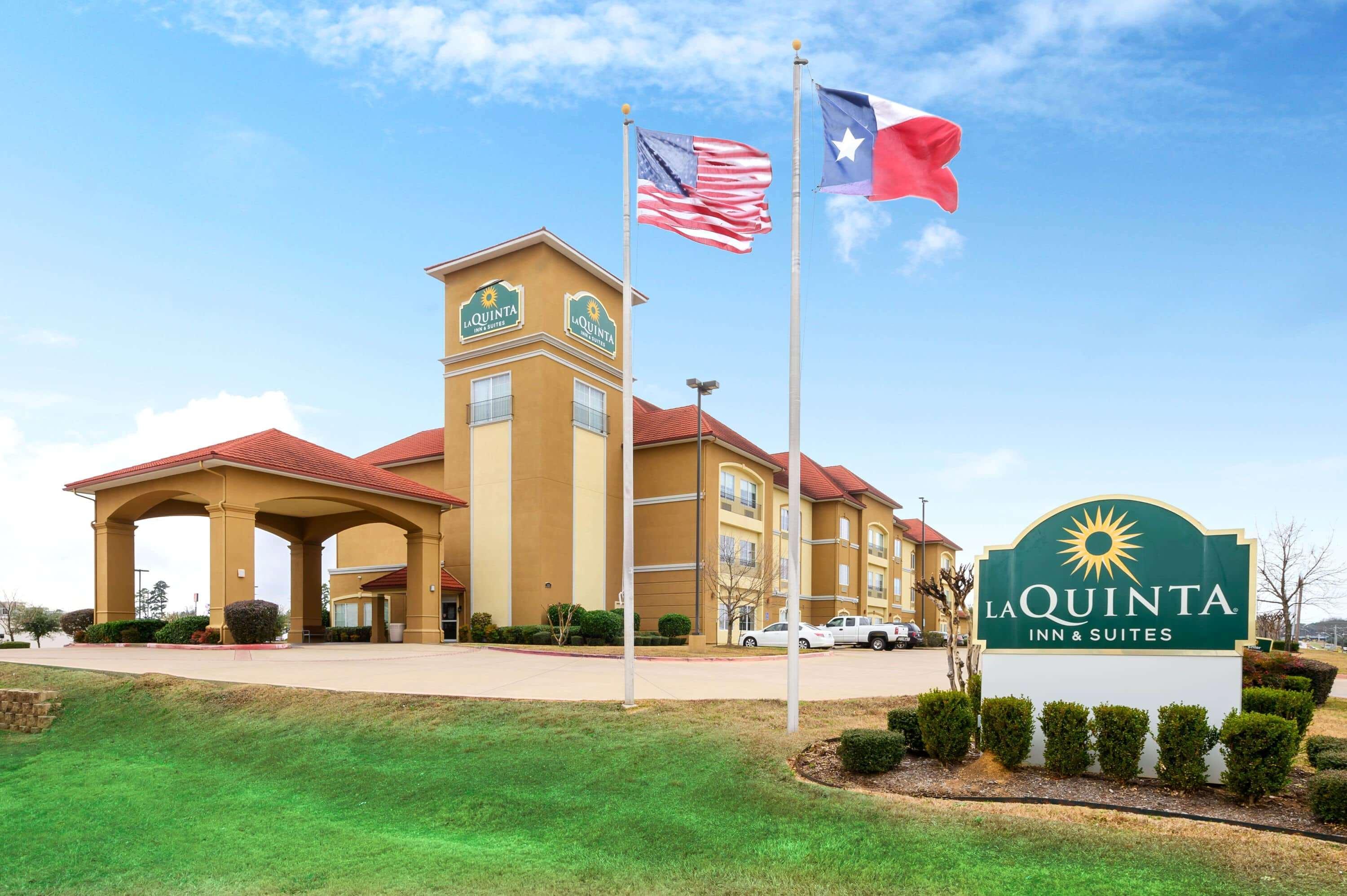Vista Exterior La Quinta Inn & Suites by Wyndham Longview North