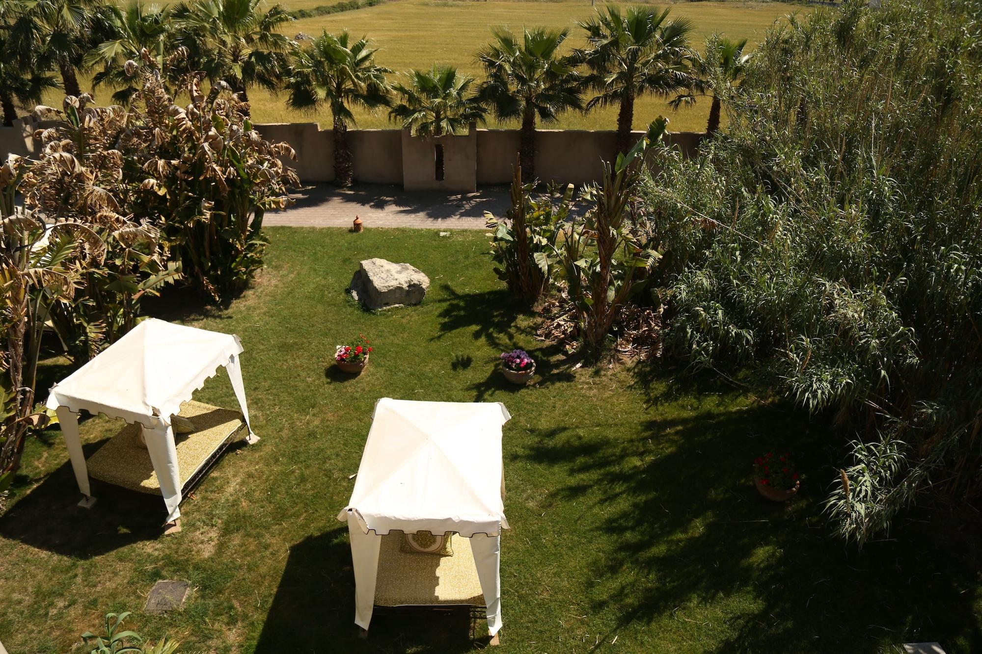 Vista Exterior Masseria & Spa Luciagiovanni