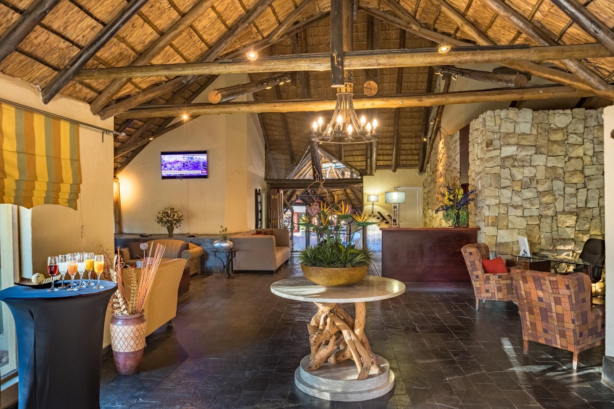 Bar/Salón Shumba Valley Lodge Lanseria Airport