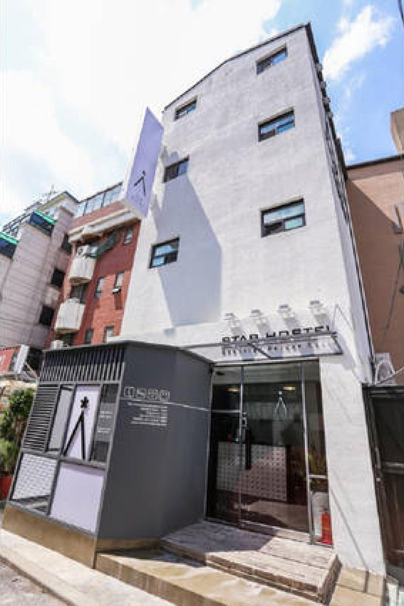 Vista Exterior Star Hostel Dongdaemun Suite
