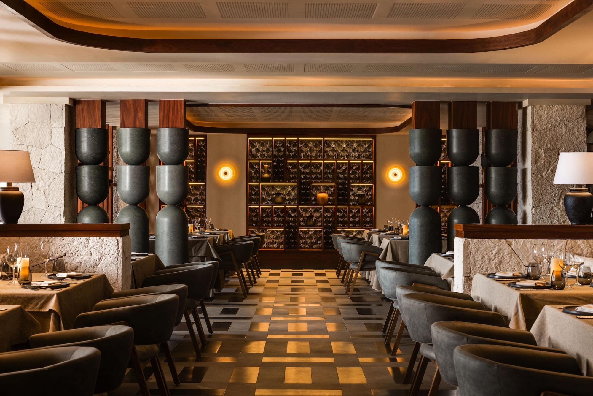 Restaurant Secrets Mirabel Cancun Resort & Spa - Adults Only - Breathtaking Lagoon and Ocean Views
