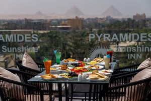 Alojamiento - Pyramids Sunshine Inn