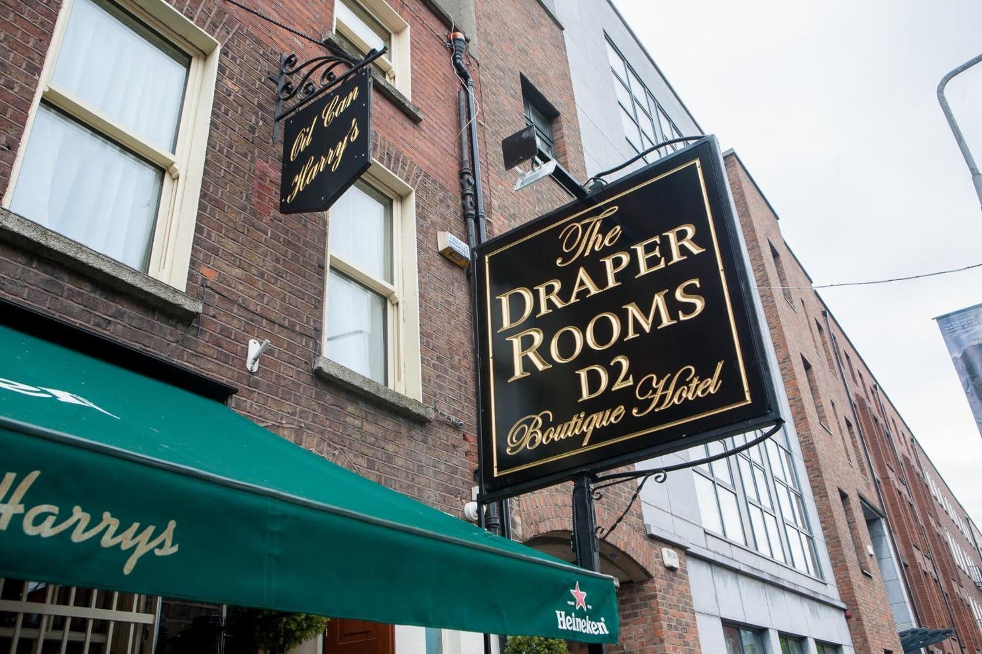 Vista Exterior Draper Rooms