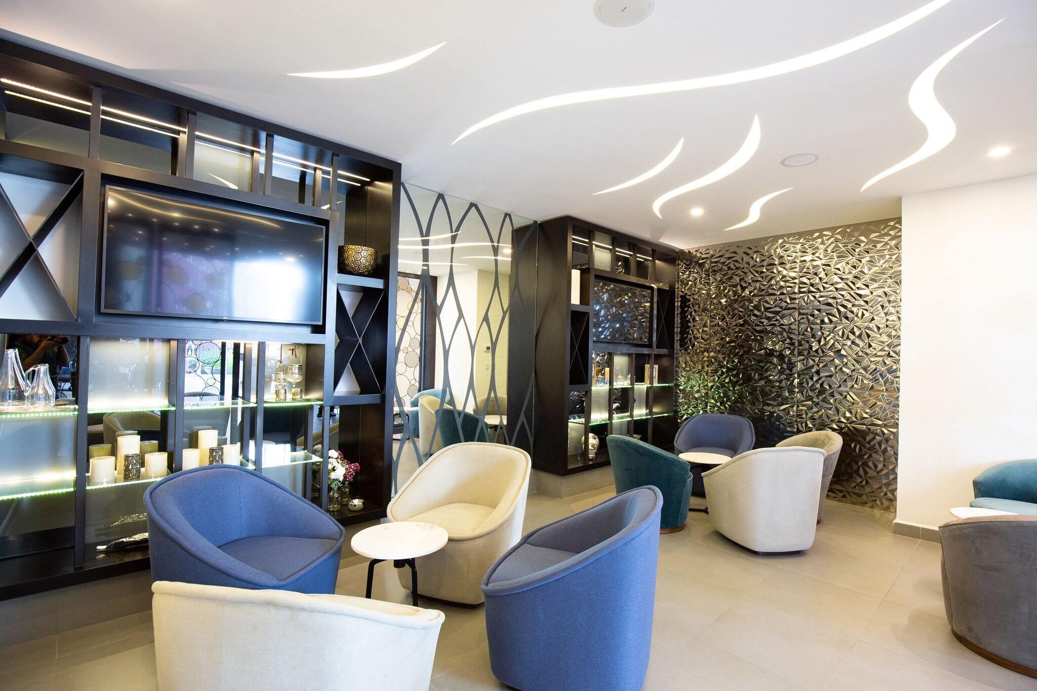 Vista Lobby HS HOTSSON Smart León Centro Max