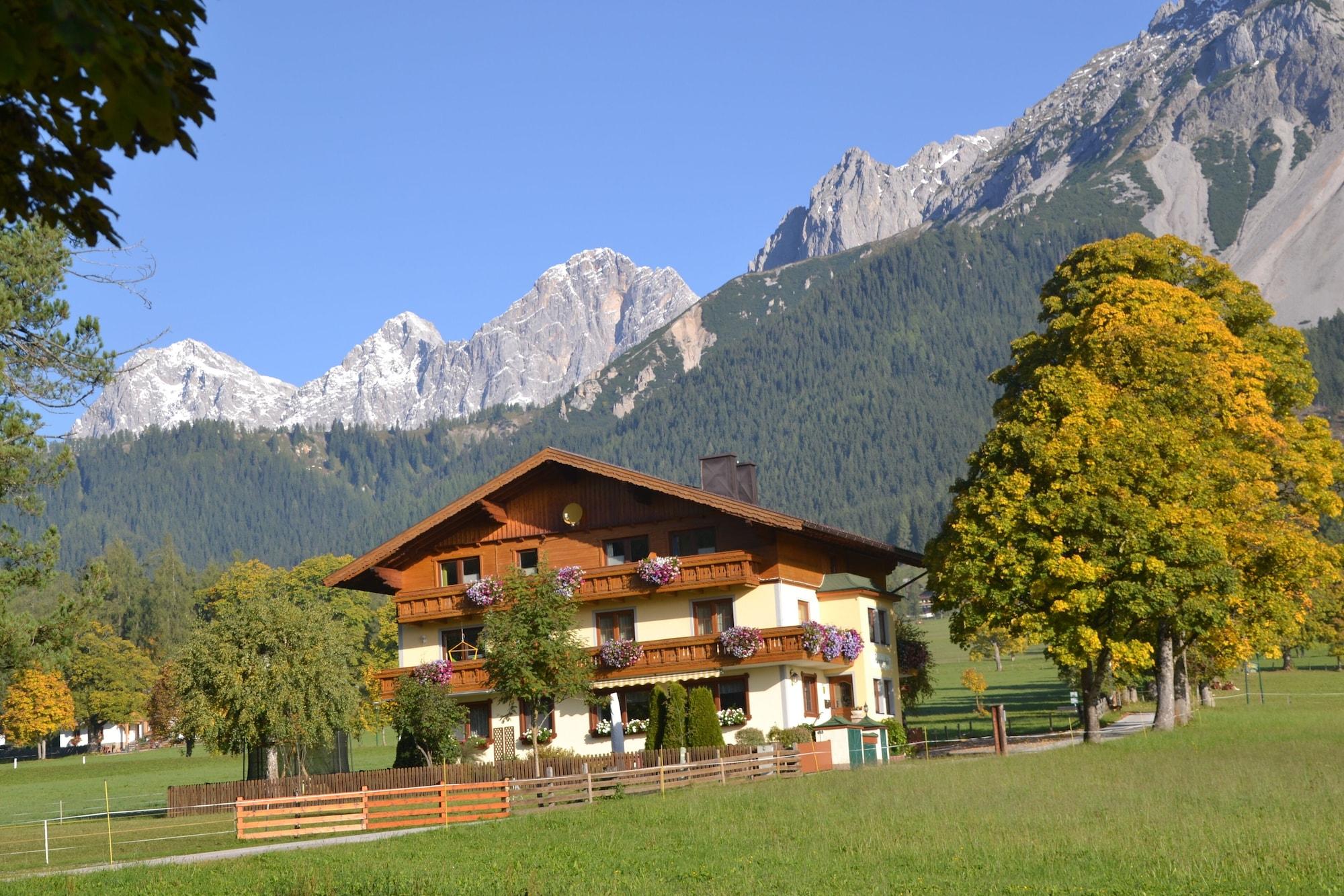 Vista Exterior Alpenecho