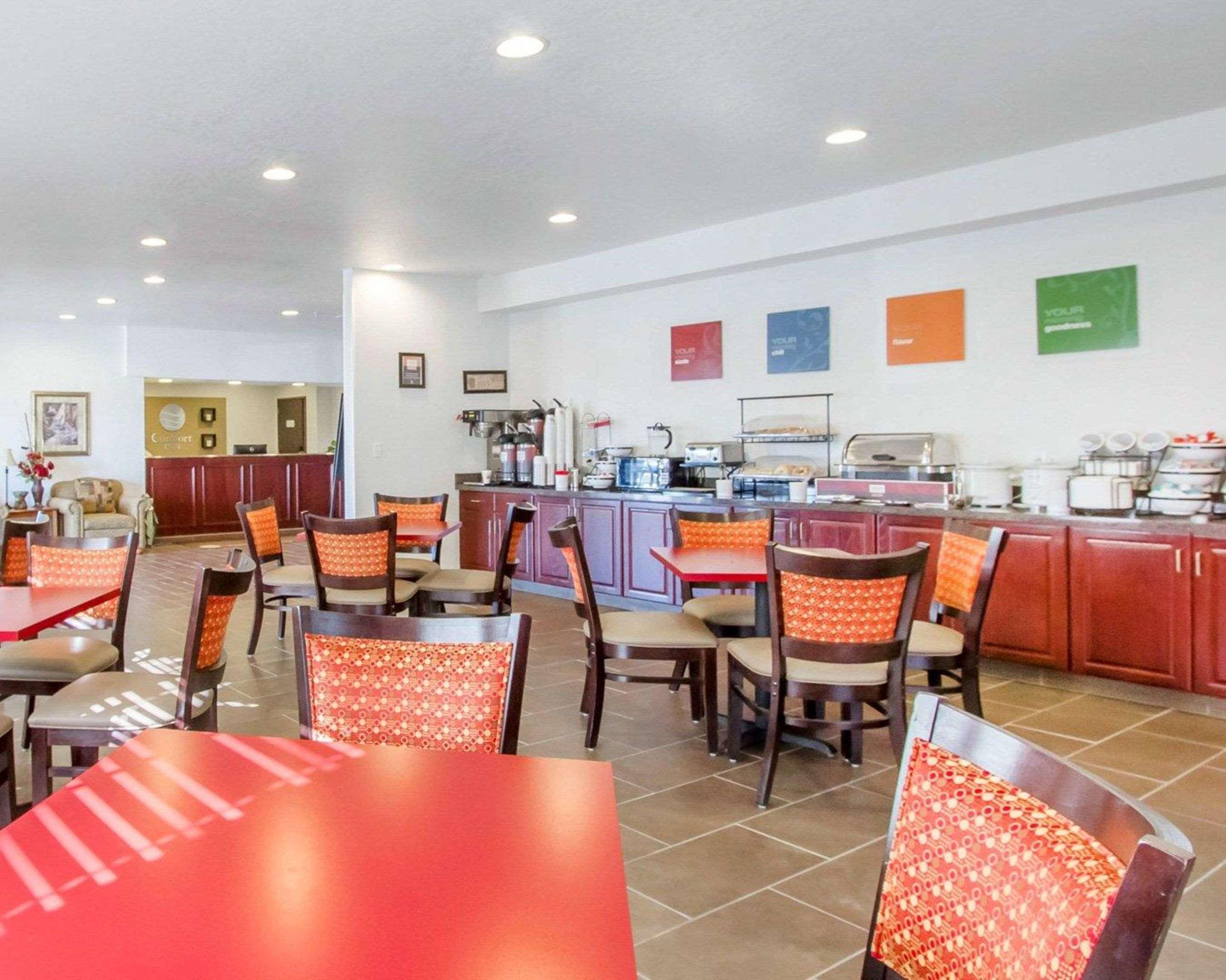 Restaurant Comfort Inn Bolivar