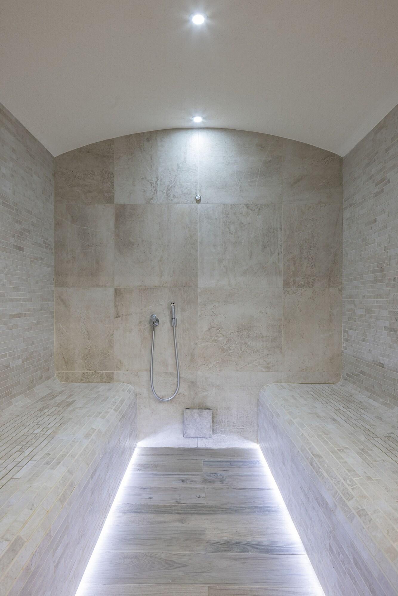 Spa Doubletree By Hilton Plovdiv Center