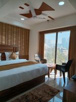 Alojamiento - Hotel Surya inn