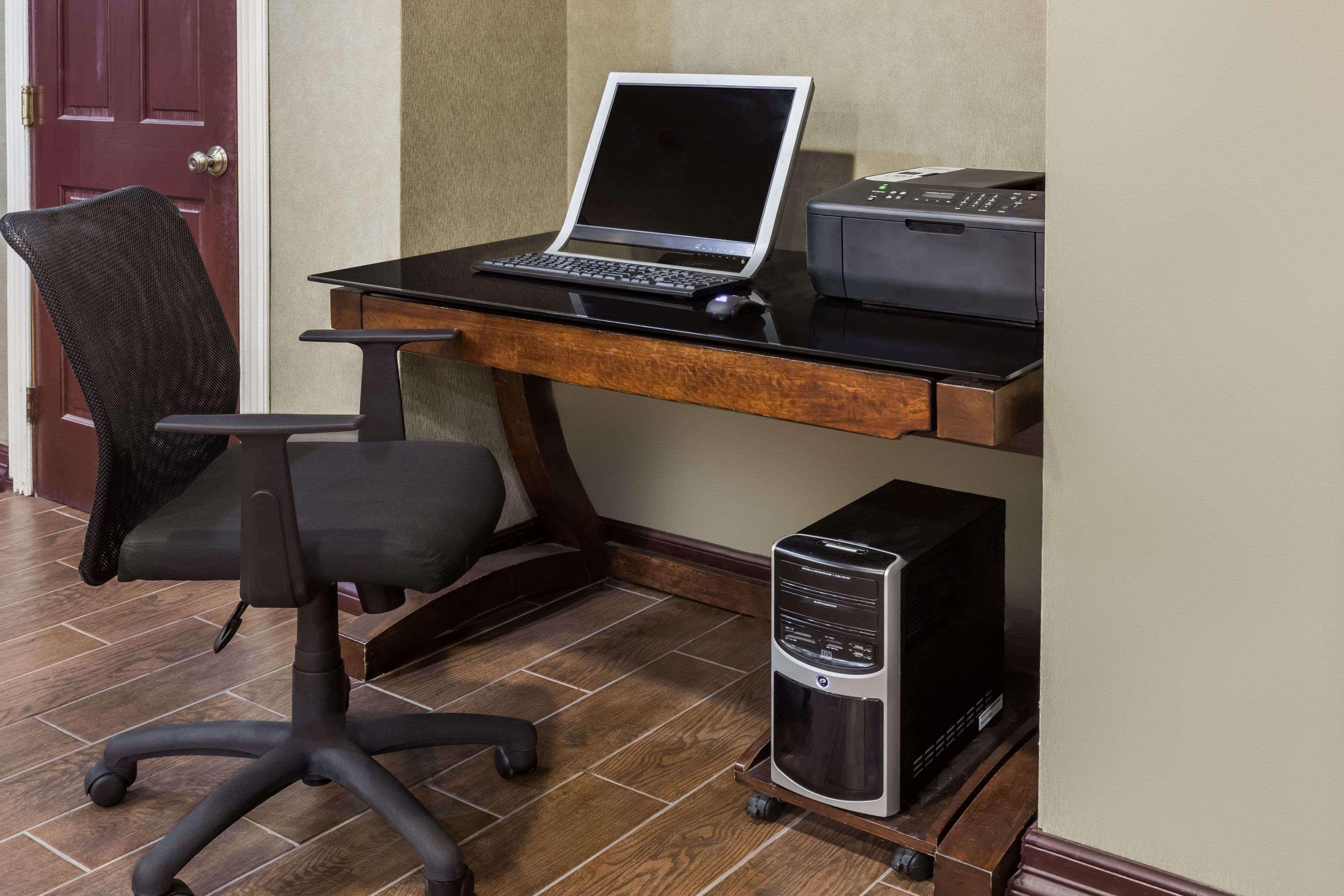 Centro de Negocios Hawthorn Extended Stay by Wyndham Dallas