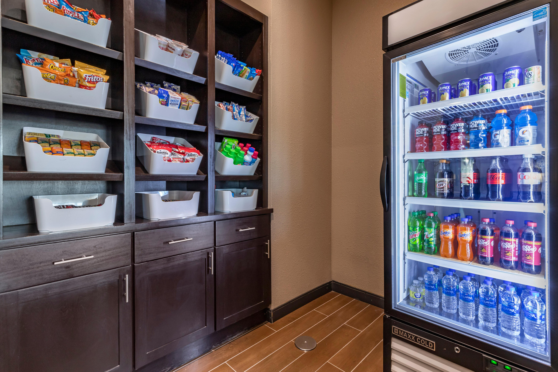 Vista Lobby Best Western Plus Big Lake Inn