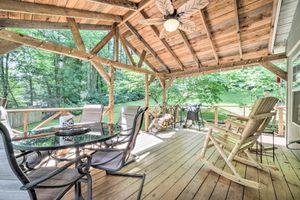 Alquiler Vacacional - Charming Waynesville Cottage < 2 Mi to Main St