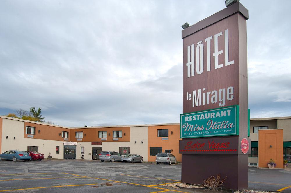 Variados (as) Hotel Le Mirage