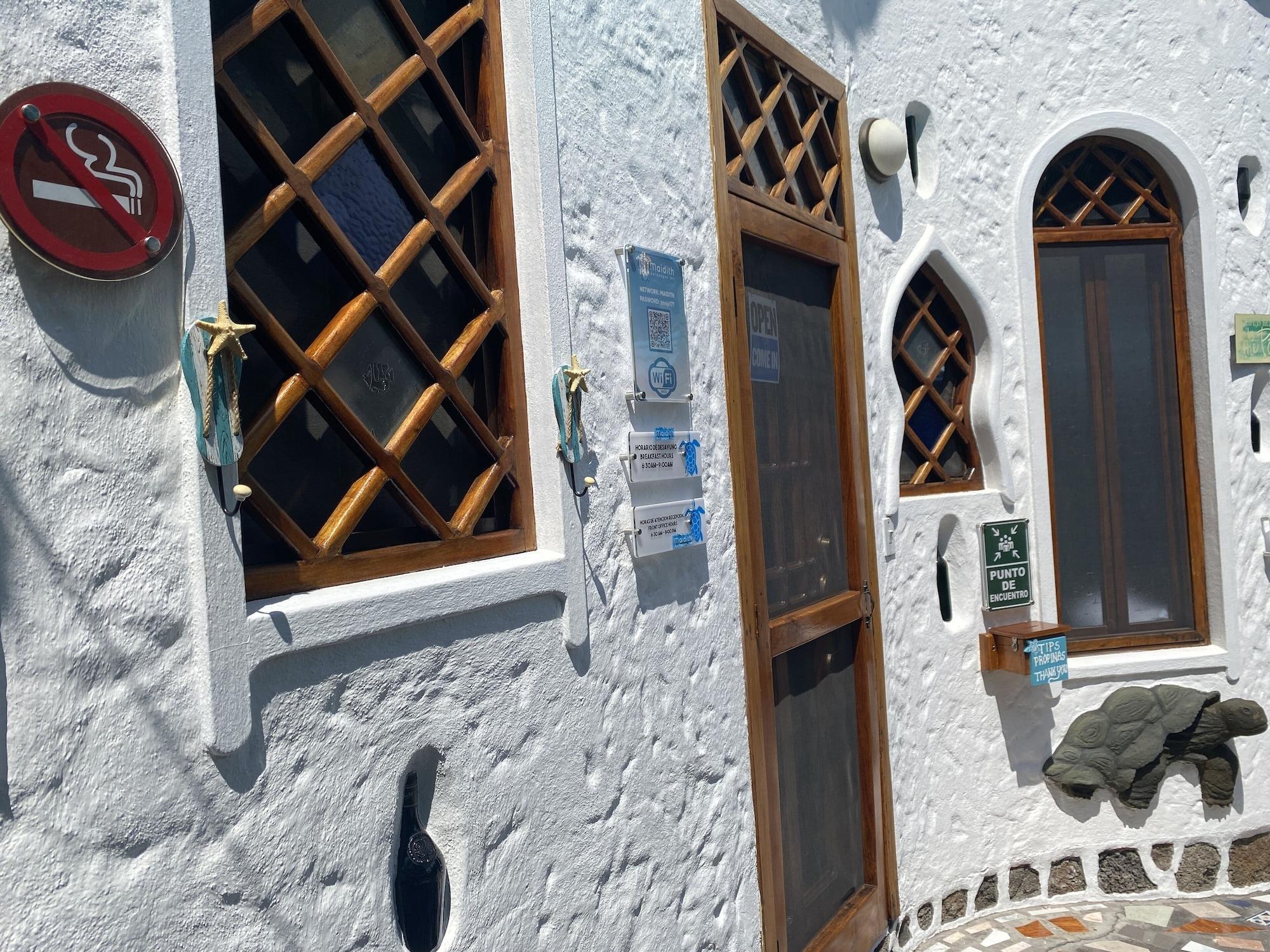 Vista Exterior Maidith Galapagos Inn