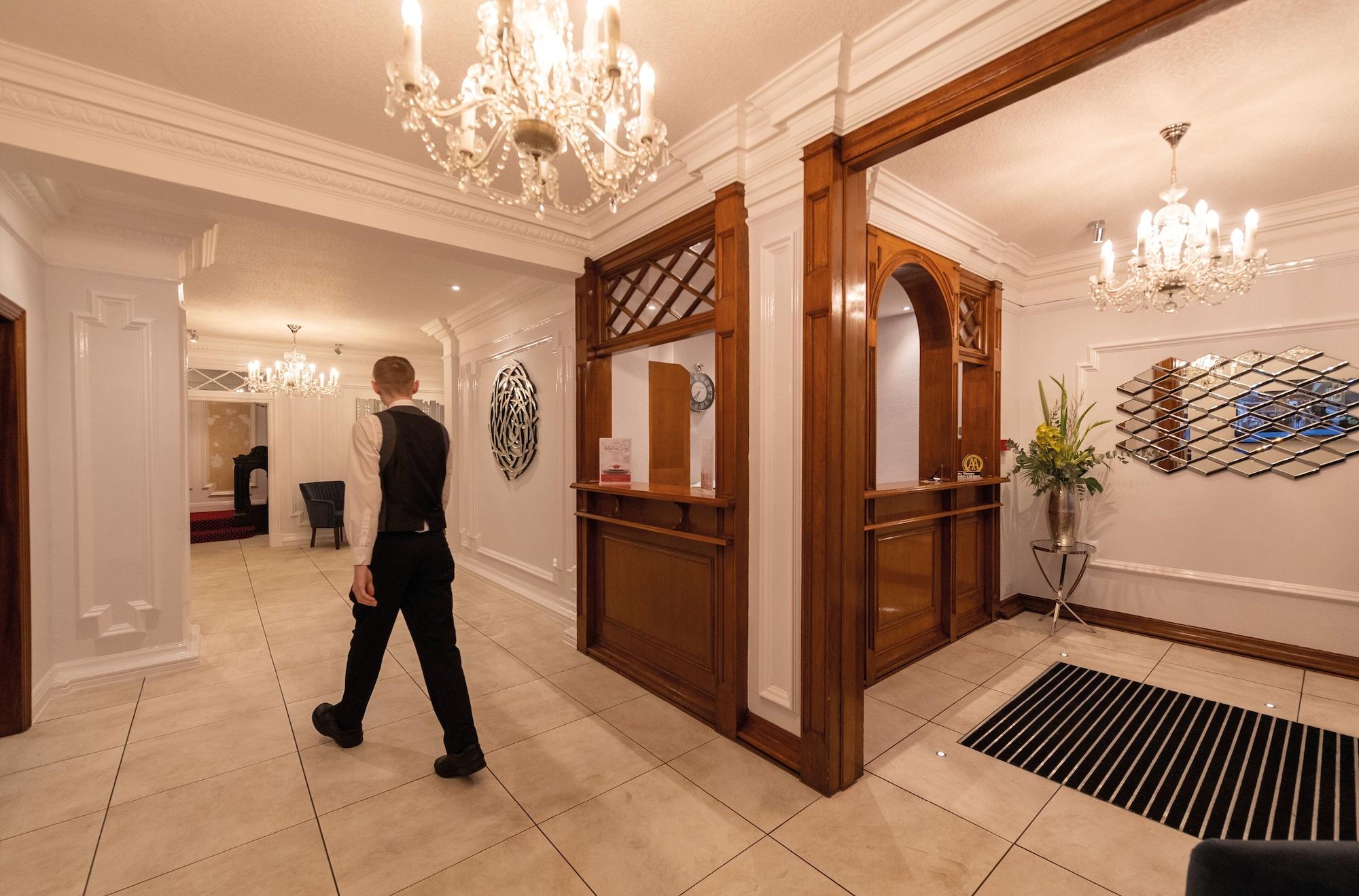 Vista Lobby The Belmont Hotel - Adults Only