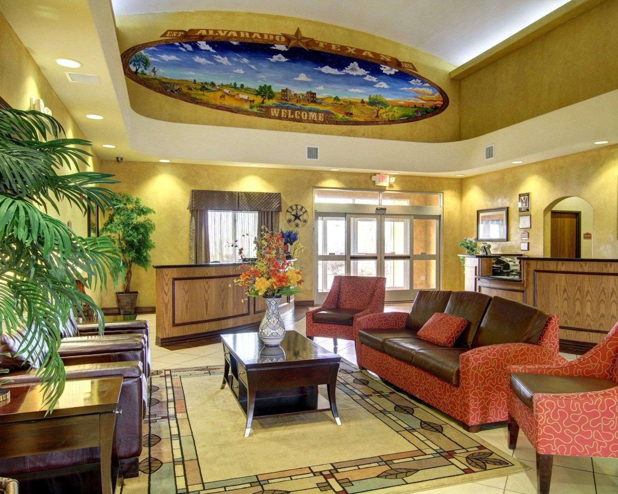 Vista Lobby Comfort Inn And Suites Alvarado