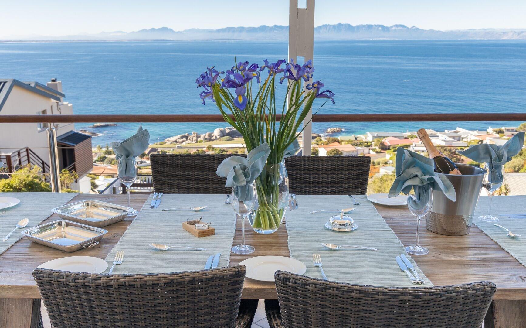 Restaurant Port Of Call