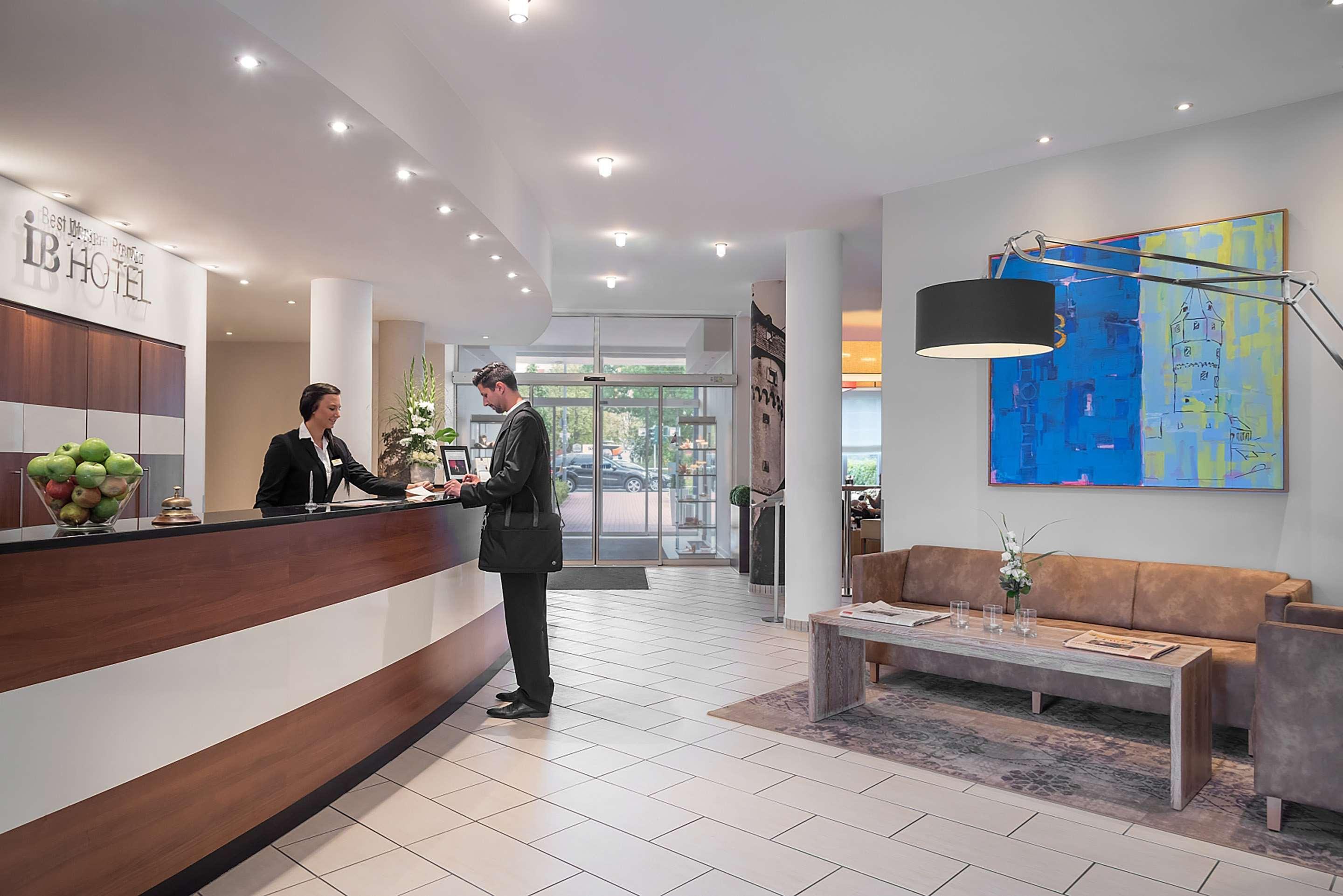 Vista Lobby Best Western Premier IB Hotel Friedberger Warte